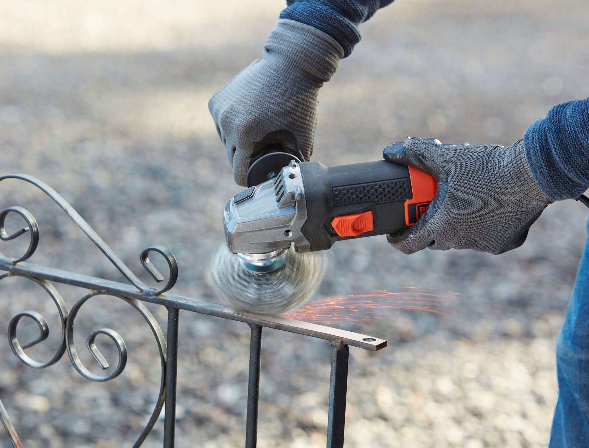 Black + Decker Winkelschleifer »BEG220«