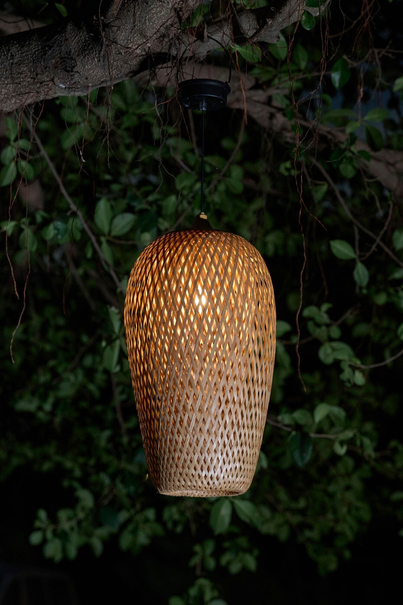 Pauleen LED Pendelleuchte »Sunshine Bliss Solarpendel Outdoor  Bambus/Rattan/Kunststoff/Metall«, 1 flammig-flammig, Solar online bestellen