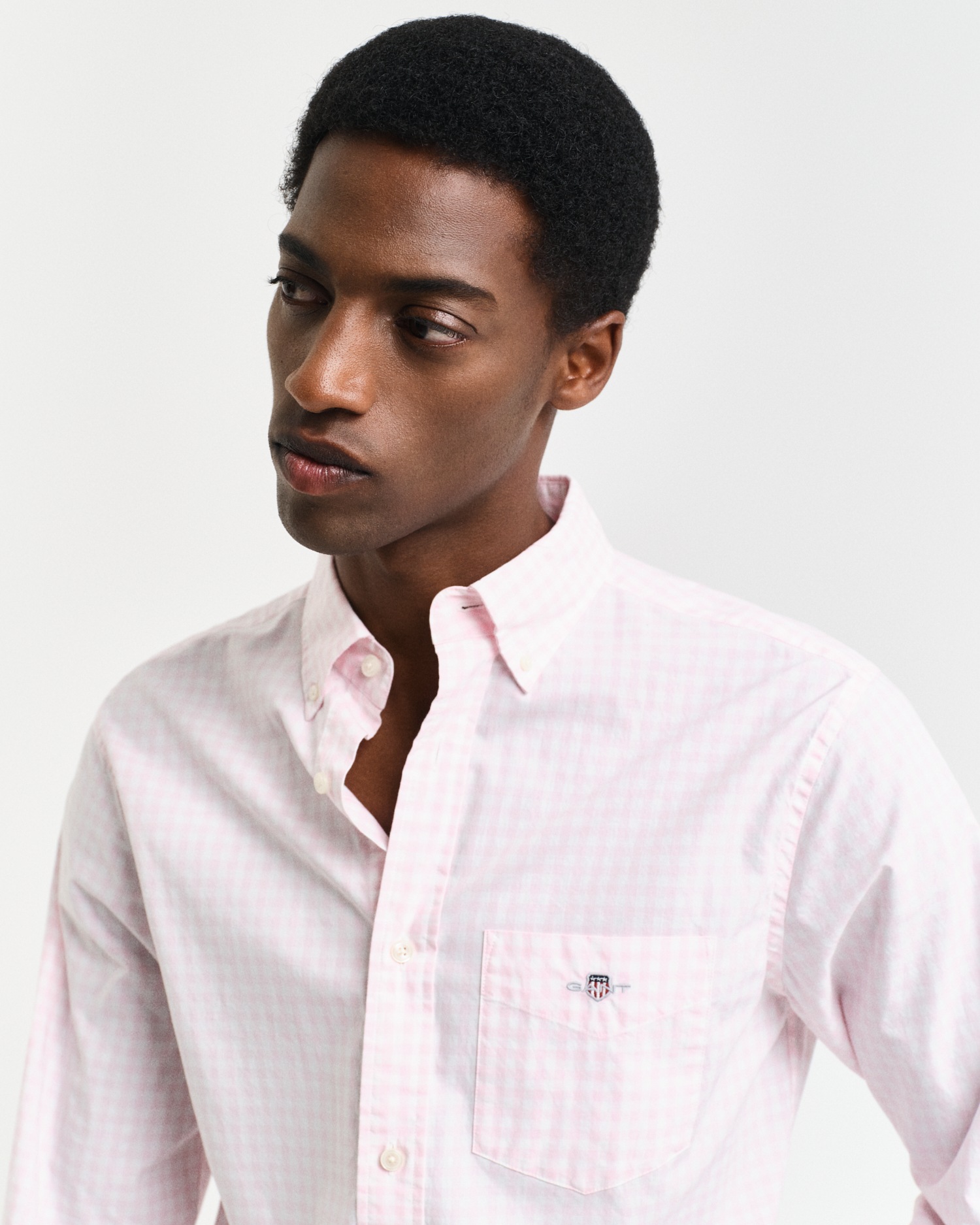 Gant Langarmhemd »REG POPLIN GINGHAM SHIRT« mit Logostickerei auf der Brust