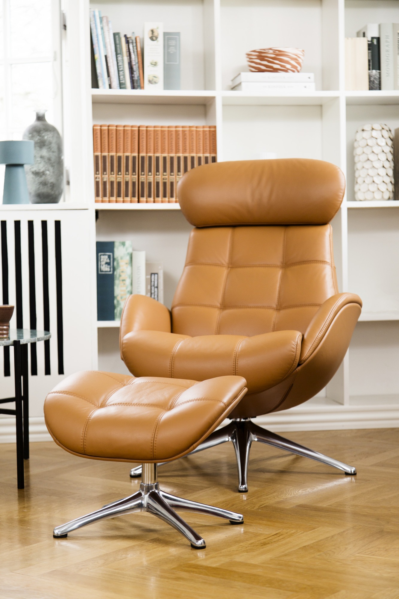 FLEXLUX Fußhocker »Chester«, für Beinauflage zur besseren Entspannung, Fuß Alu