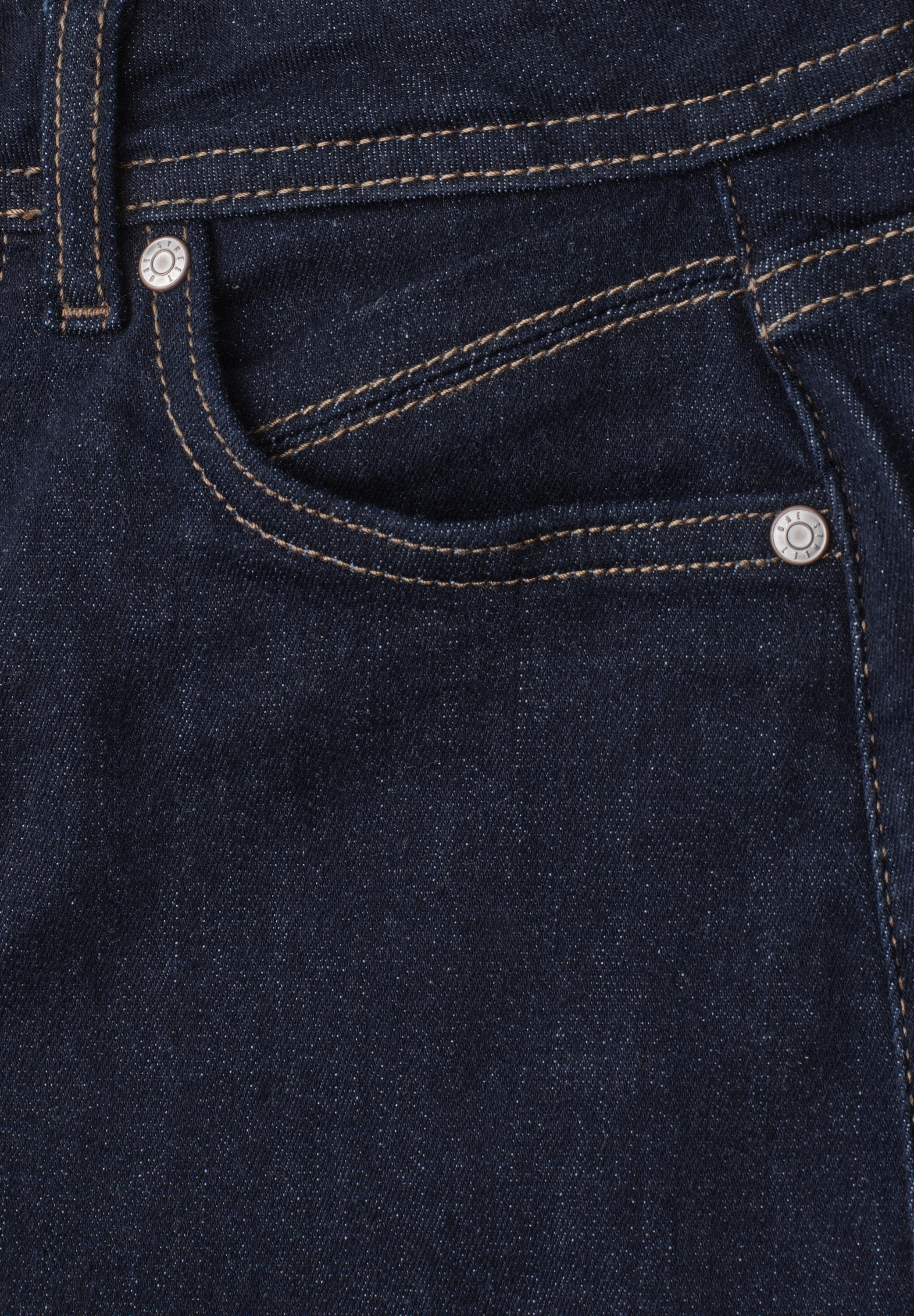 STREET ONE Loose-fit-Jeans »Style Karlie« im Rinsed-Look / Barrel Leg mit Stretch