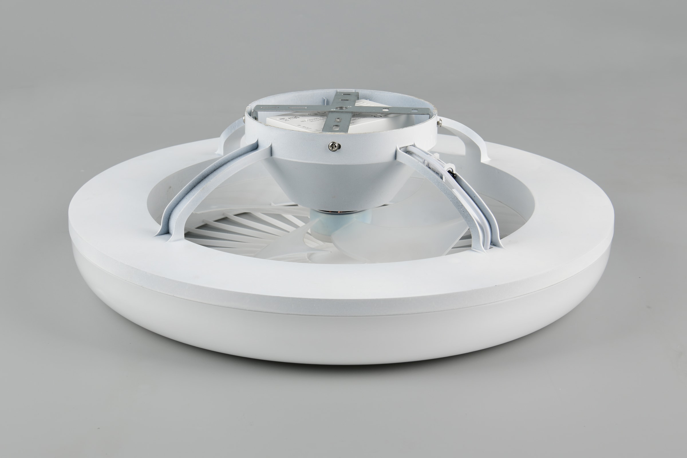 REALITY Leuchten LED Deckenleuchte »MORA mit Ventilator, Deckenventilator mit Licht inkl Fernbedienung«, 1 flammig, Leuchtmittel LED-Board | LED fest integriert, 3 Geschwindigkeiten Timer Vor- & Rücklauf LED dimmbar CCT Nachtlicht