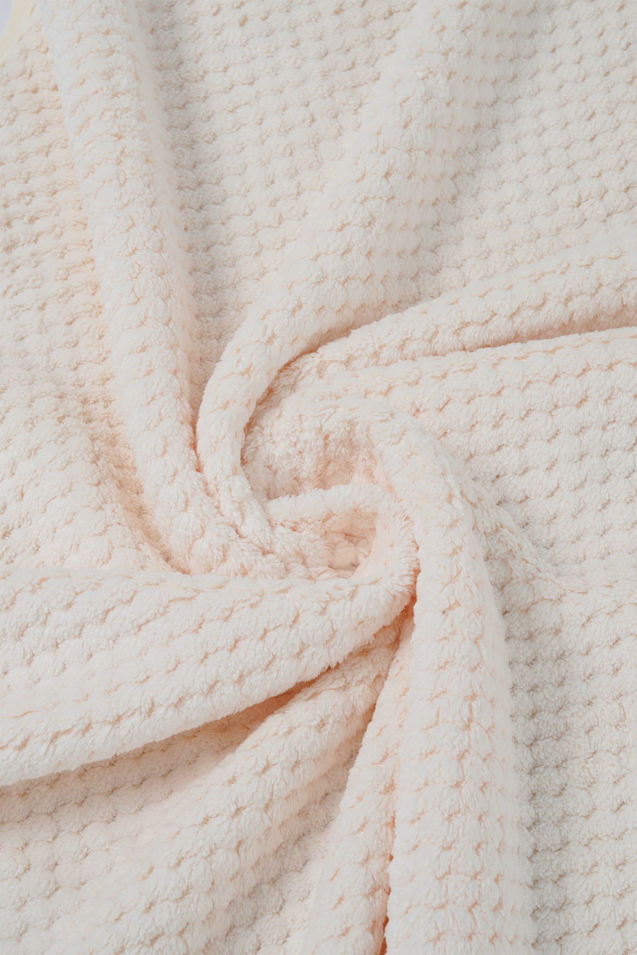 OTTO home Handtücher »Parris, diverse Größen, ideal als Sporthandtuch, Reisehandtuch« sehr leicht, kompakt, schnelltrocknend, Mikrofaser, mit Waffelmuster