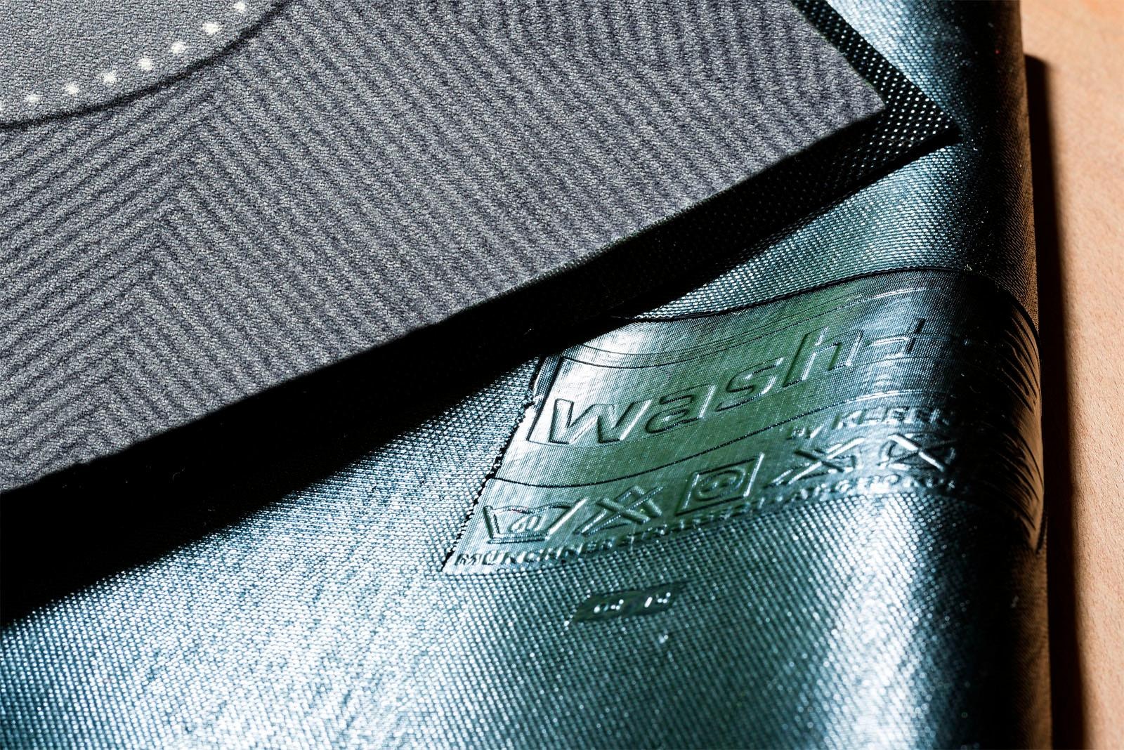 wash+dry by Kleen-Tex Fußmatte »Herr Just, Welcome«, rechteckig, 9 mm Höhe, Schmutzfangmatte, Motiv Hund, mit Spruch, rutschhemmend