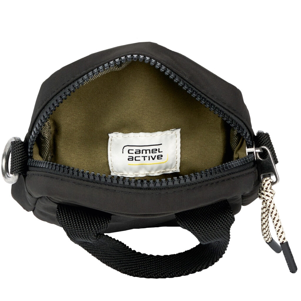 camel active Handytasche »Aurum« aus recyceltem Polyester in Nylonstruktur, leicht & mit feinen Details