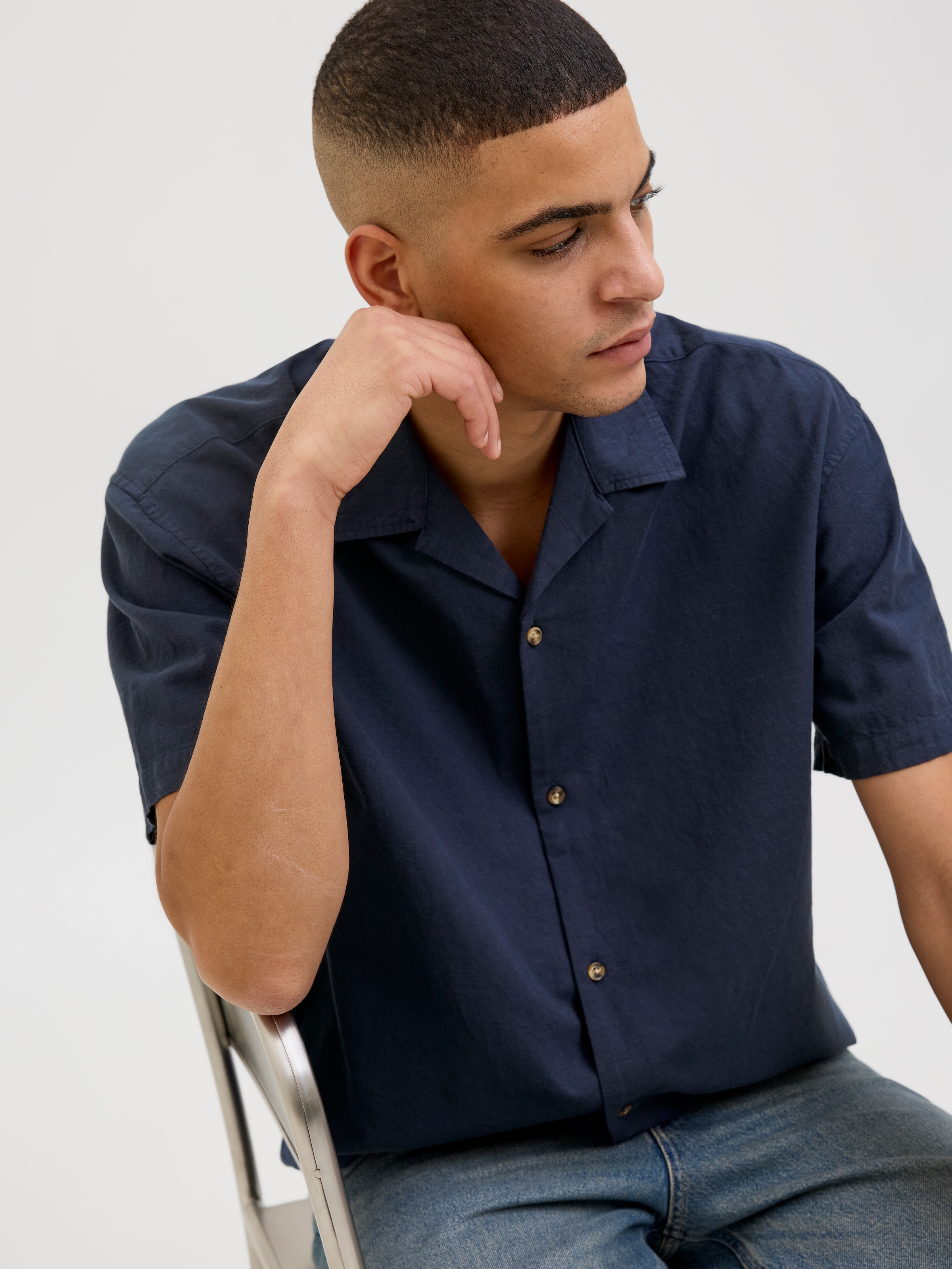 Jack & Jones Kurzarmhemd »JJESUMMER RESORT SHIRT SS SN«, mit Resort Kragen