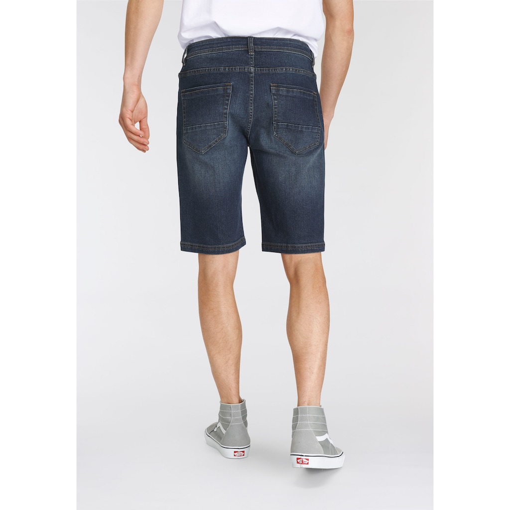 AJC Shorts, im 5-Pocket-Stil