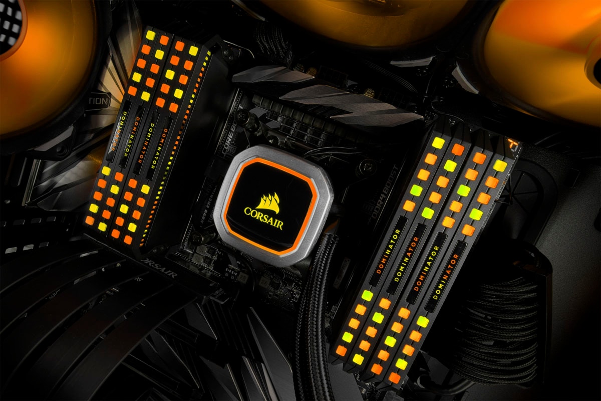 Corsair PC-Arbeitsspeicher »DOMINATOR RGB 32 GB (4 x 8 GB) DDR4 DRAM 3.600 MHz C18«