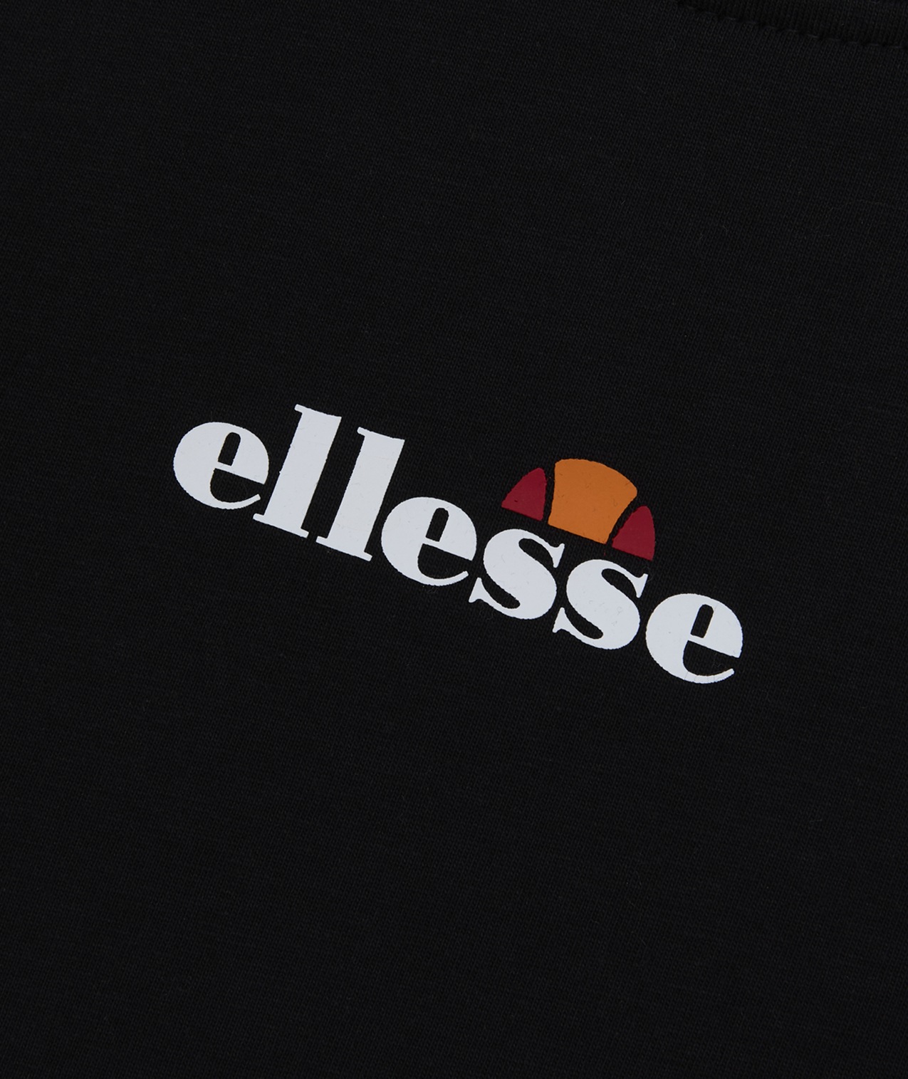 Ellesse T-Shirt »PINEROLO TEE« mit Rundhalsausschnitt, Kurzarm-Design, aus Baumwolle, normale Länge