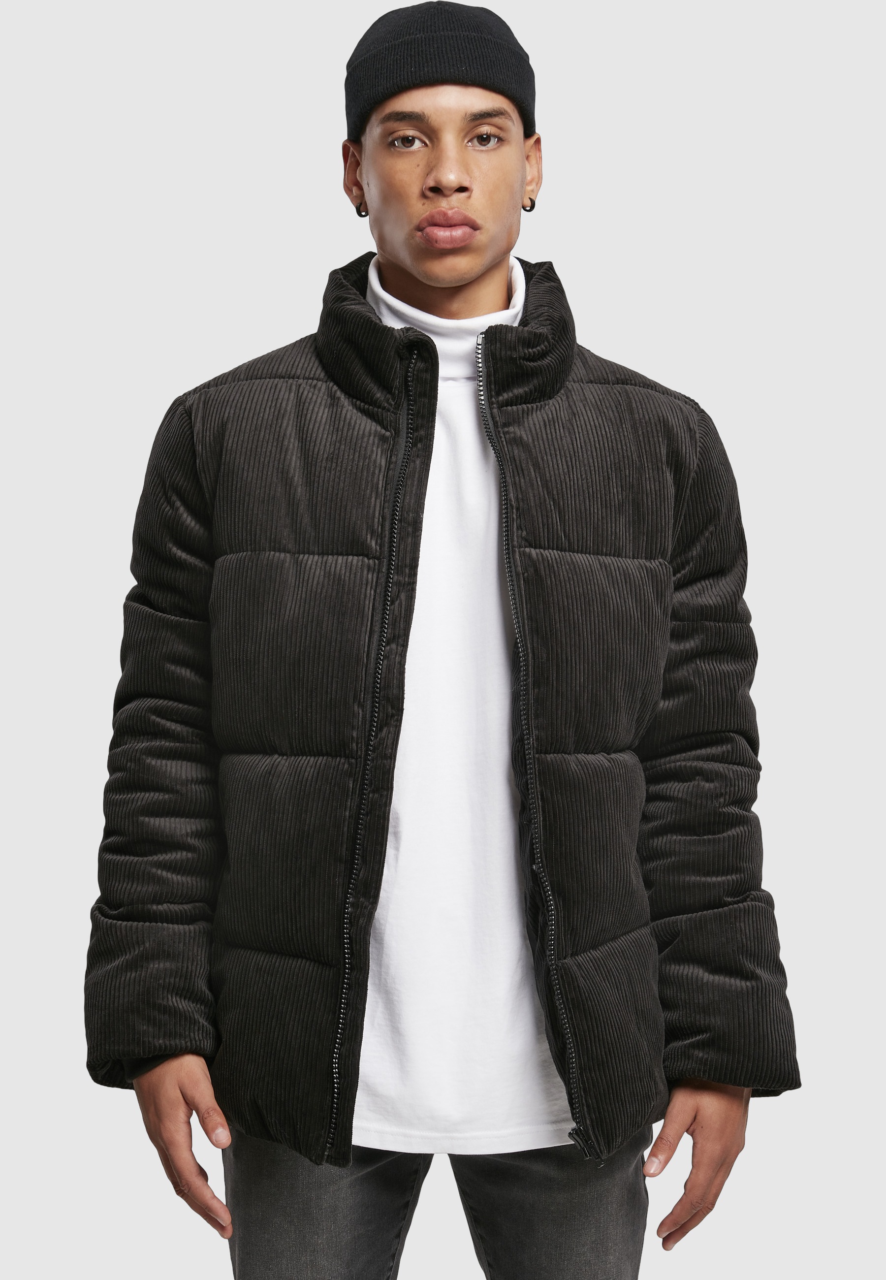 URBAN CLASSICS Winterjacke »Urban Classics Herren Boxy Corduroy Puffer Jacket« 1 Stk. tlg. ohne Kapuze