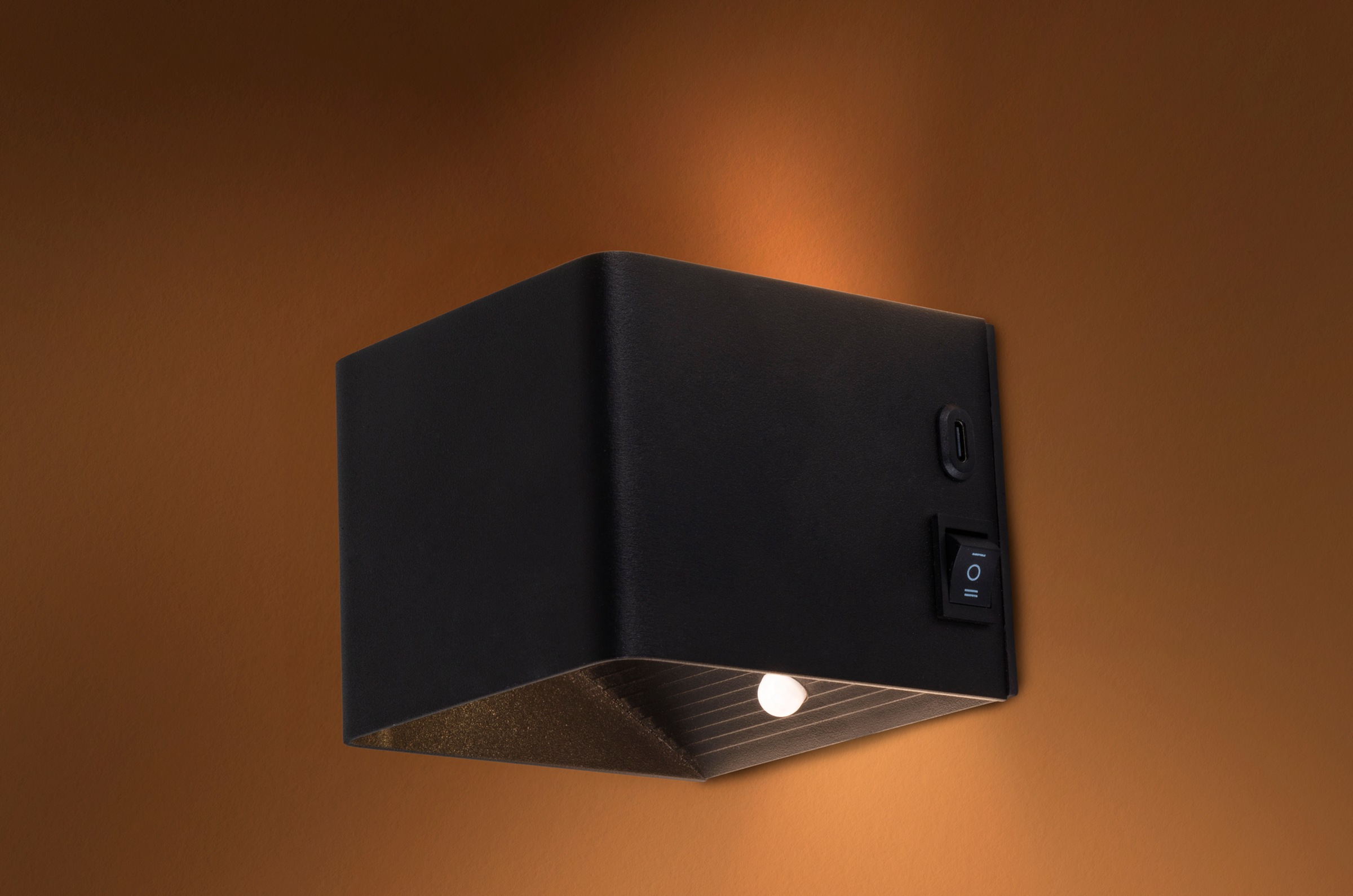 näve LED Wandleuchte »Cube«, 1 flammig, Leuchtmittel LED-Modul | LED fest integriert, Akku, magnetisch, Bewegungssensor, Memory, USB-C, Kippschalter