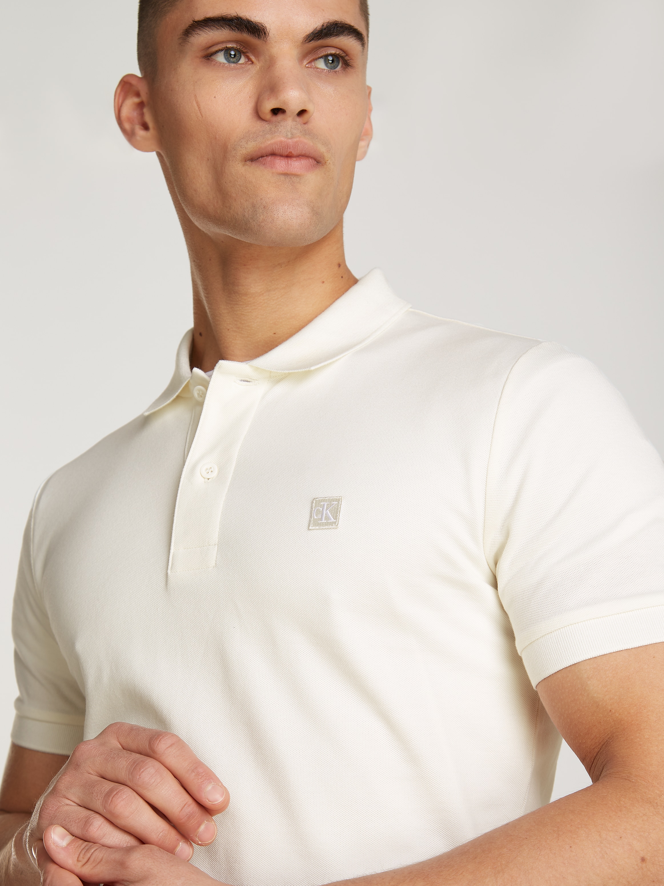 Calvin Klein Jeans Poloshirt »CK EMBRO BADGE SLIM POLO«, mit Logopatch
