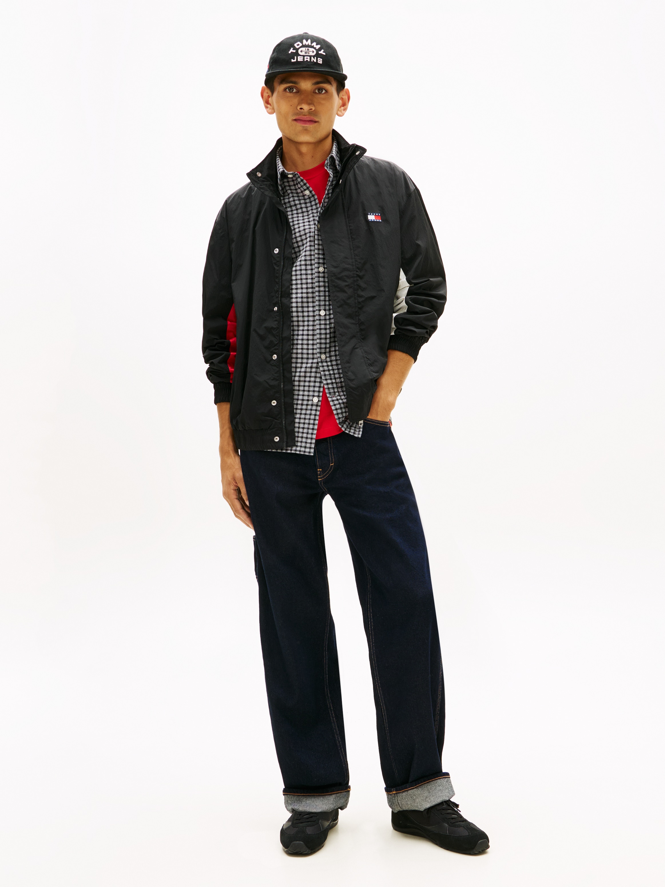 Tommy Jeans Windbreaker »TJM HERITAGE FLAG« ohne Kapuze Regular fit mit Stehkragen und Markenprint Rückenprint Tommy Flag