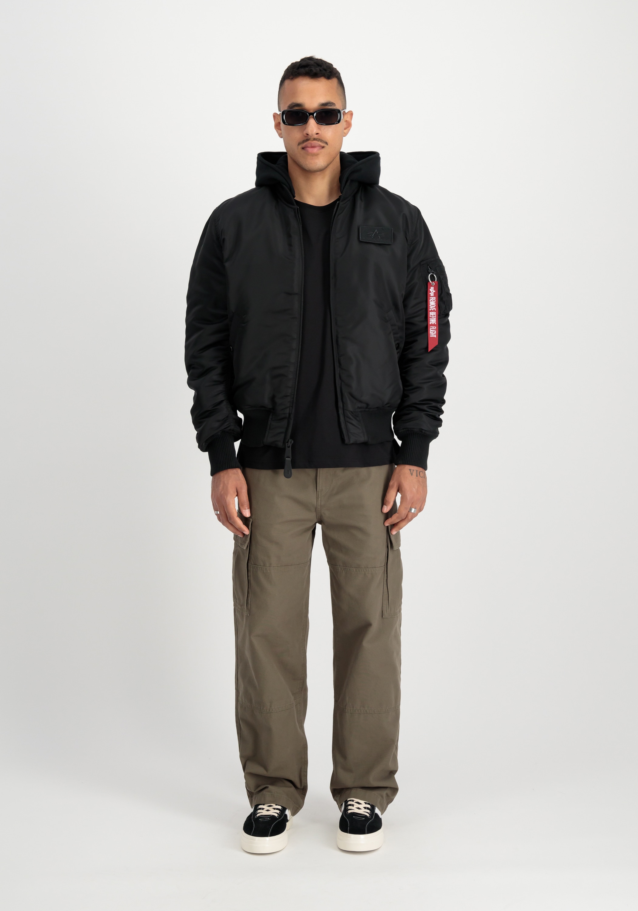 Alpha Industries Bomberjacke »Alpha Industries Men - Bomber Jackets MA-1 Zip Hood Backprint«
