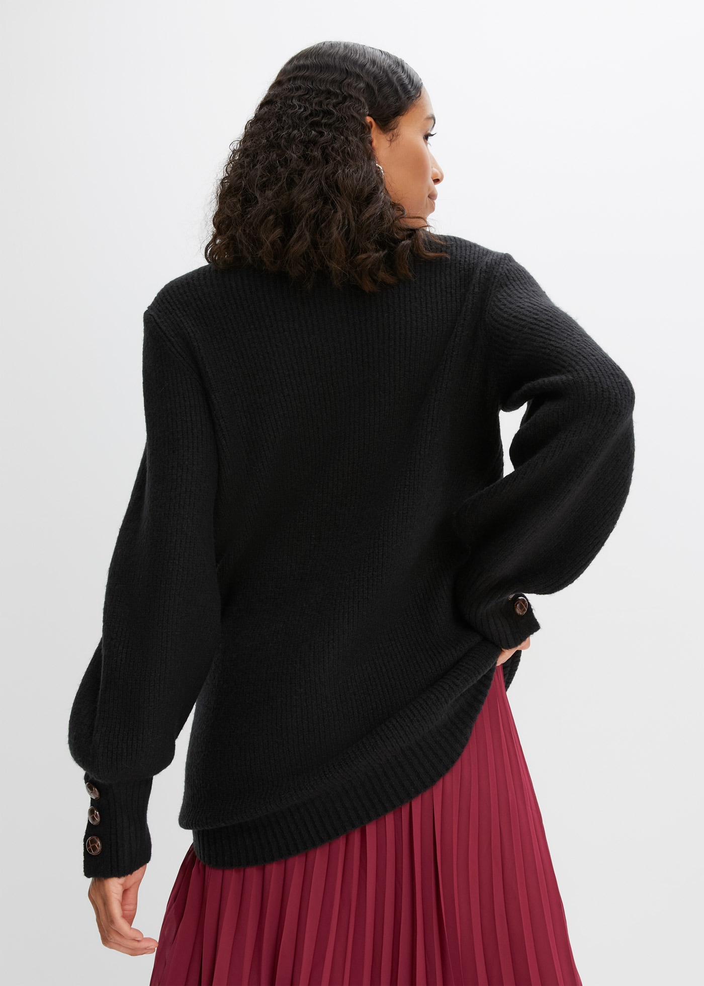 bonprix Longpullover »Longpullover mit Knöpfen« aus Polyacryl, Polyester und Elasthan, mit Rundhalsausschnitt