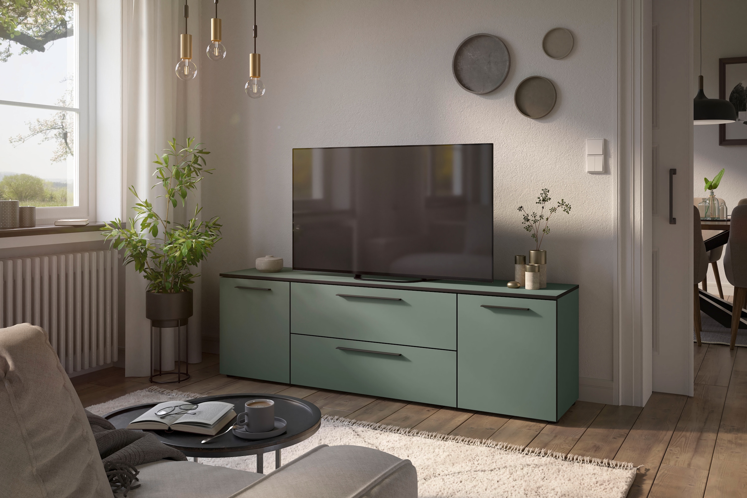 Manjana Möbel Lowboard »mit Schwarz matten Metallgriffen«