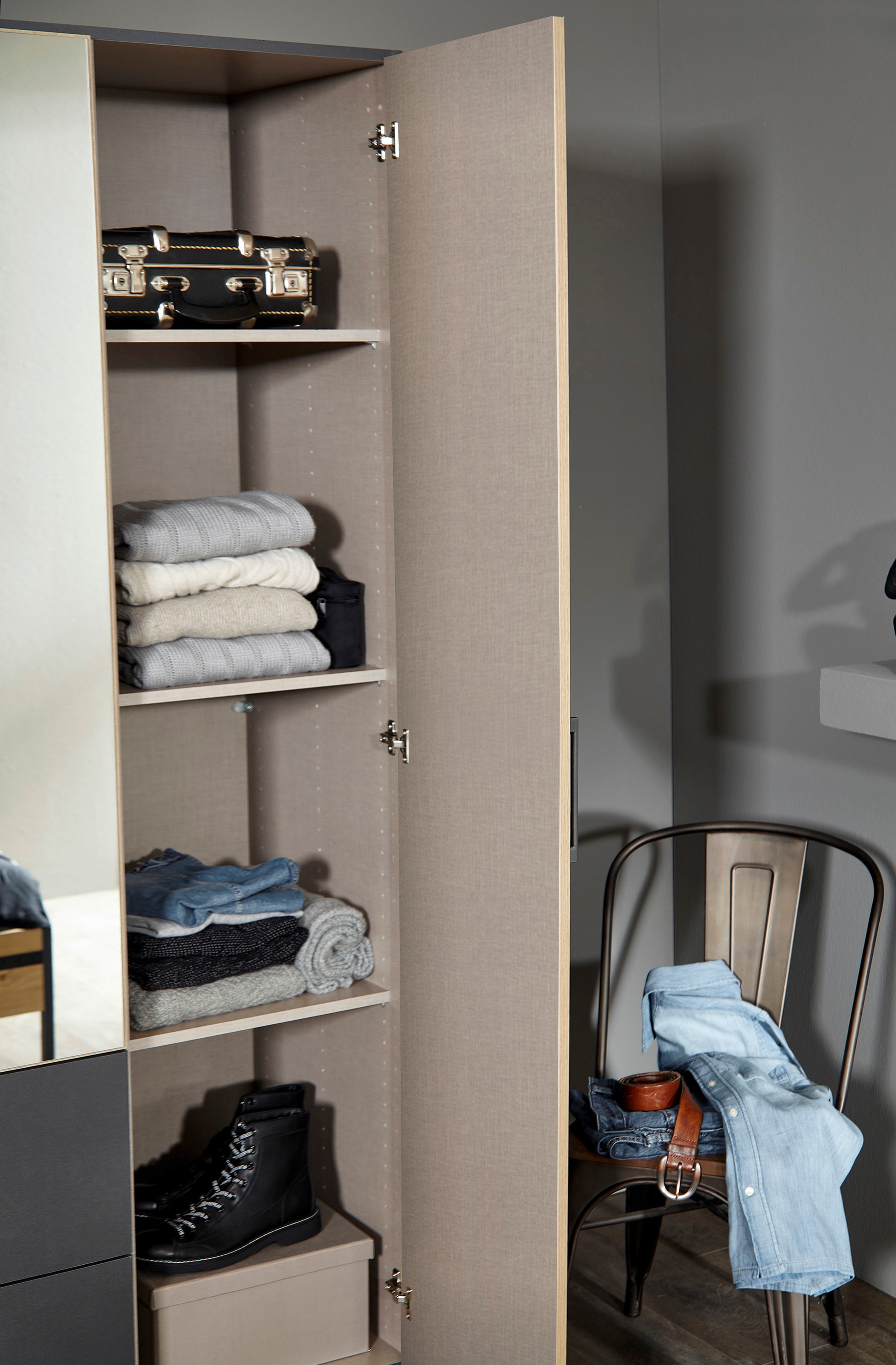 rauch Schrank-Set »Holmes«, mit Applikationen "Industrial Style"