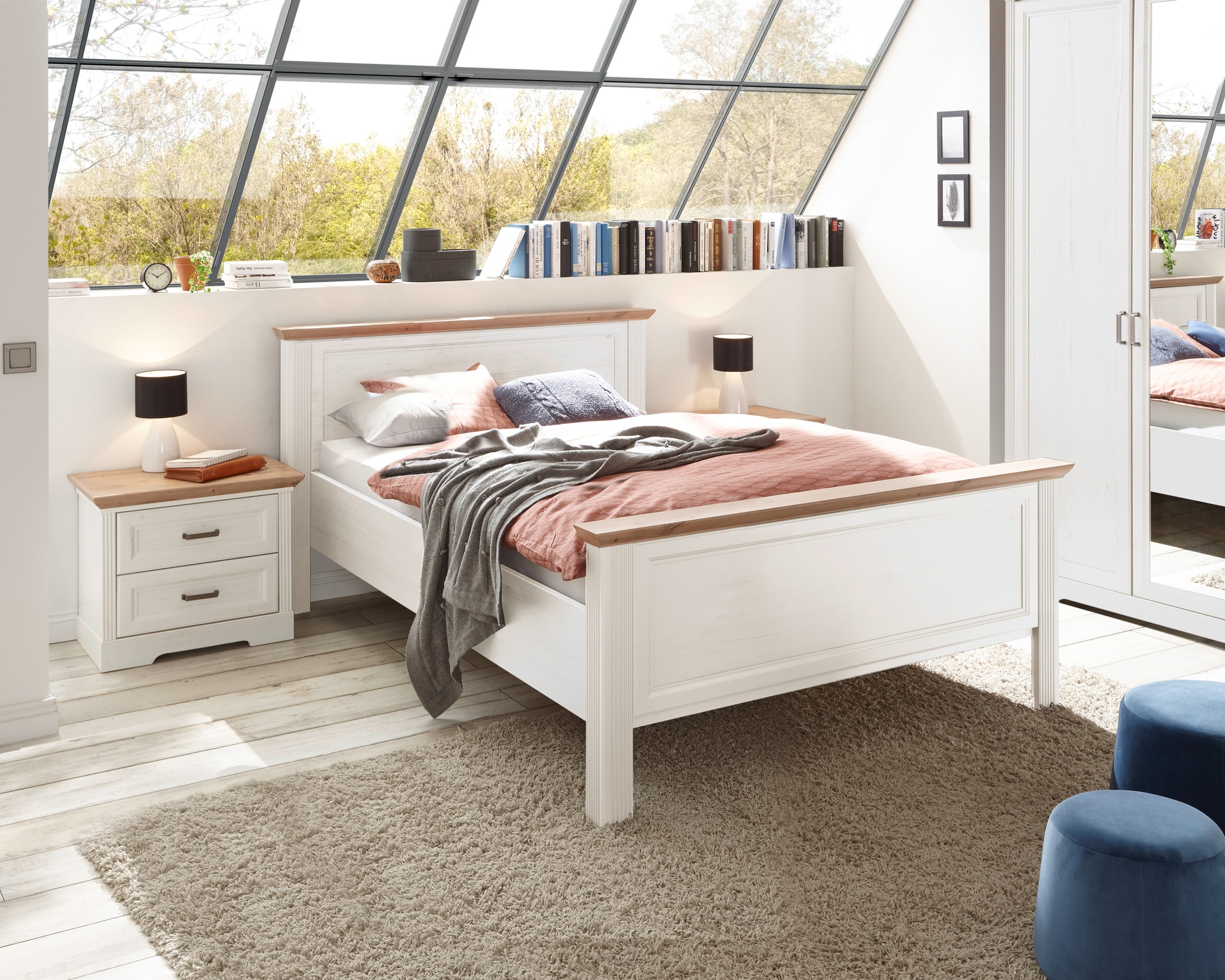 Schlafkontor Nachtkommode »Jasmin II«, im Landhausstil