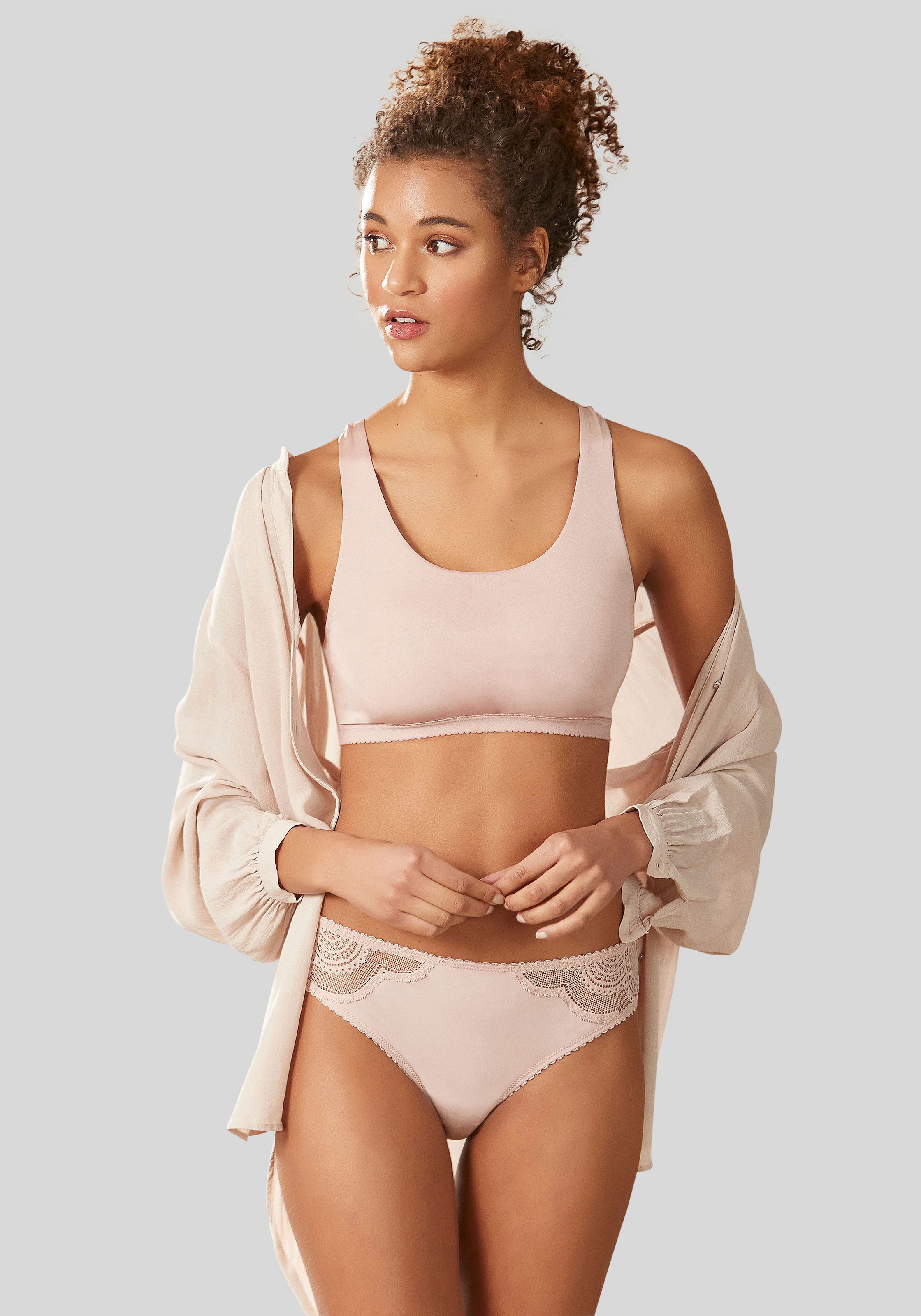 LASCANA Bustier, mit Racerback und zarter Spitze kaufen