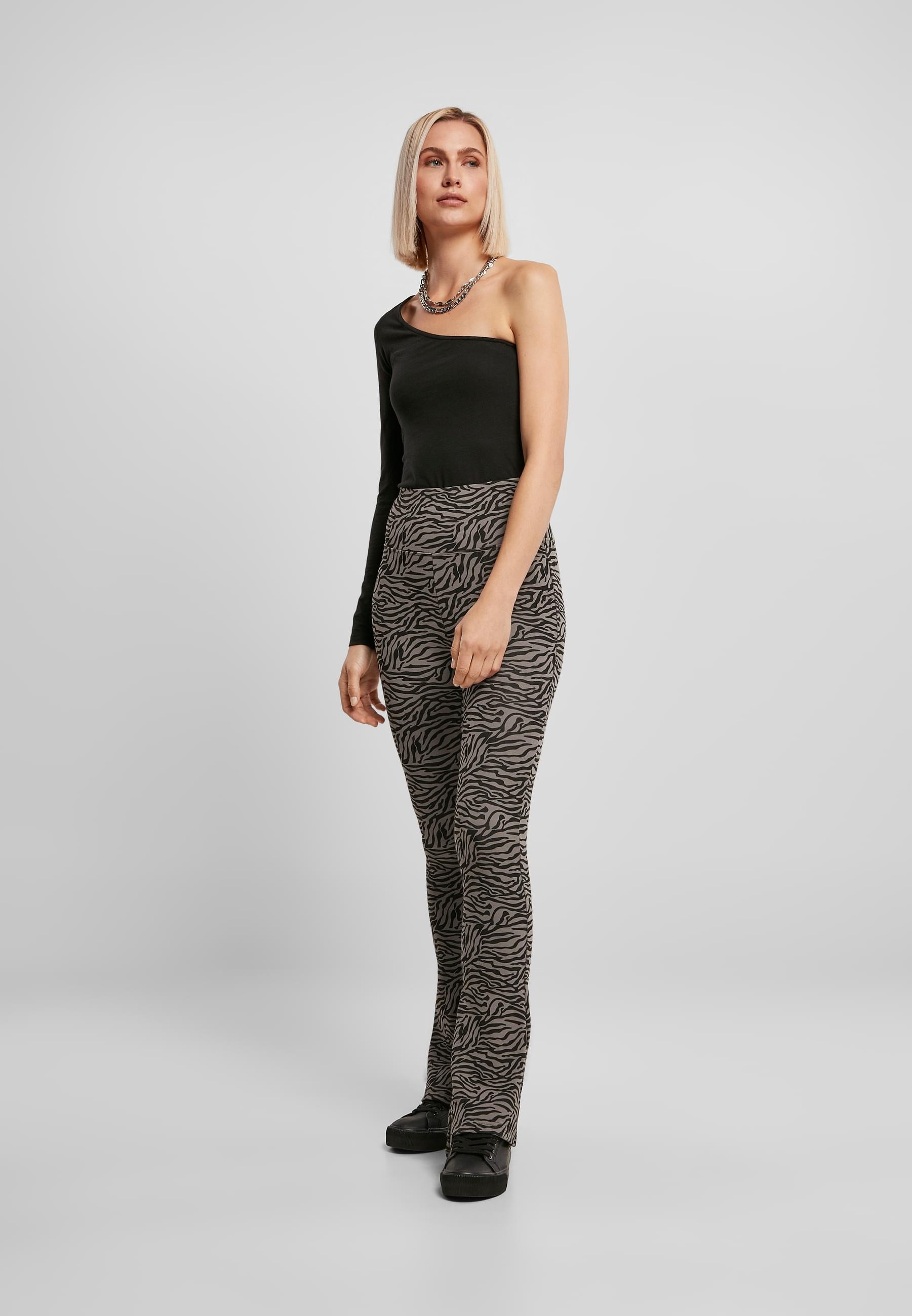 URBAN CLASSICS Body »Urban Classics Damen Ladies Organic Asymmetric One Sleeve Body«