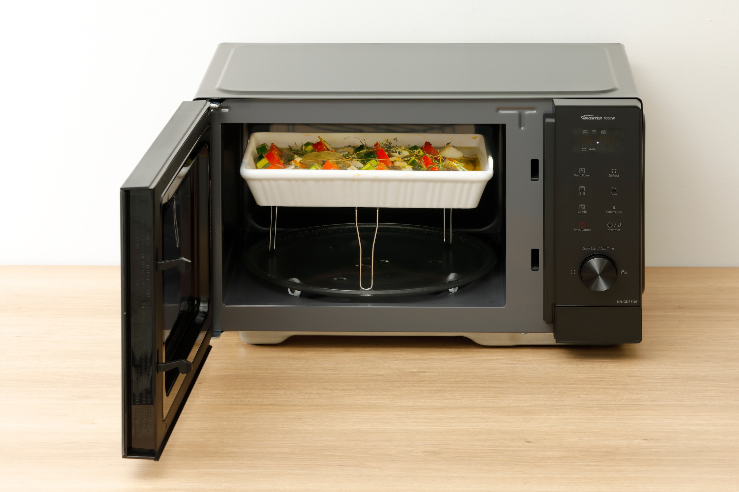 Panasonic Mikrowelle »NN-GD35QBEPG mit Grillfunktion«, Mikrowelle-Grill, 1000 W, Inverter Technologie