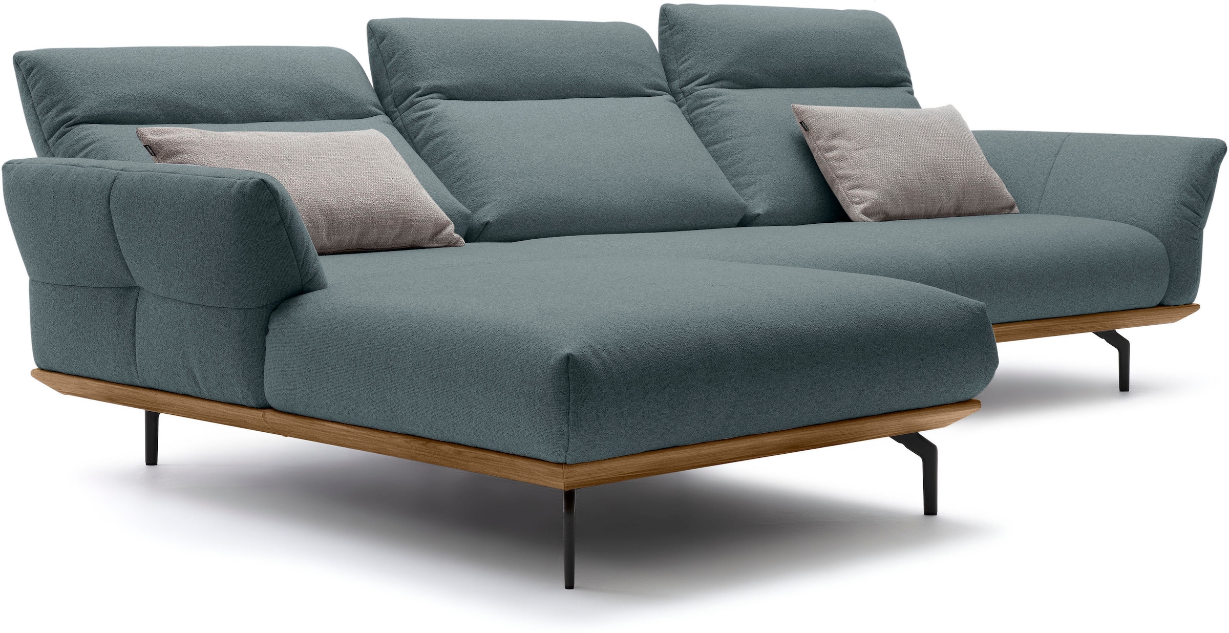Creation BY ROLF BENZ Ecksofa »hs.460«, Sockel in Nussbaum, Winkelfüße in Umbragrau, Breite 318 cm