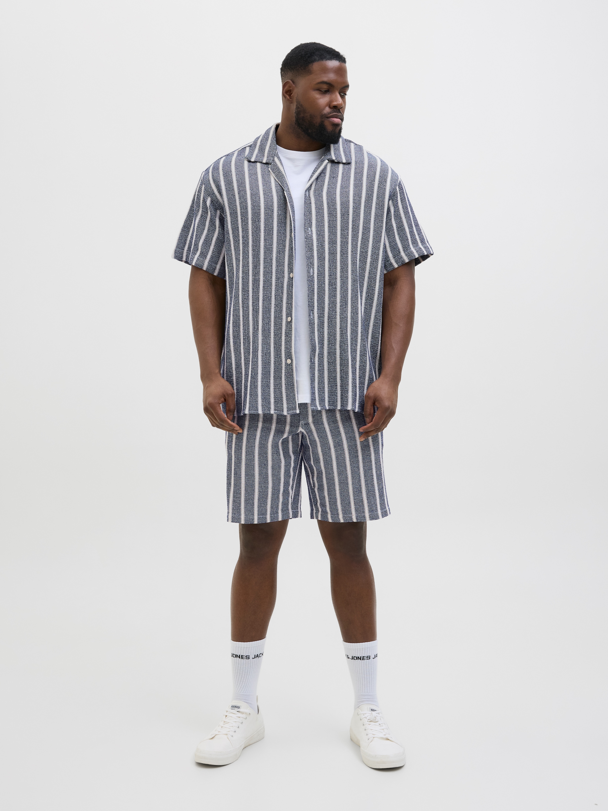 Jack & Jones PlusSize Sweatshorts »JPSTJAIDEN COBA STRIPE JOG SHORT SN PLS«
