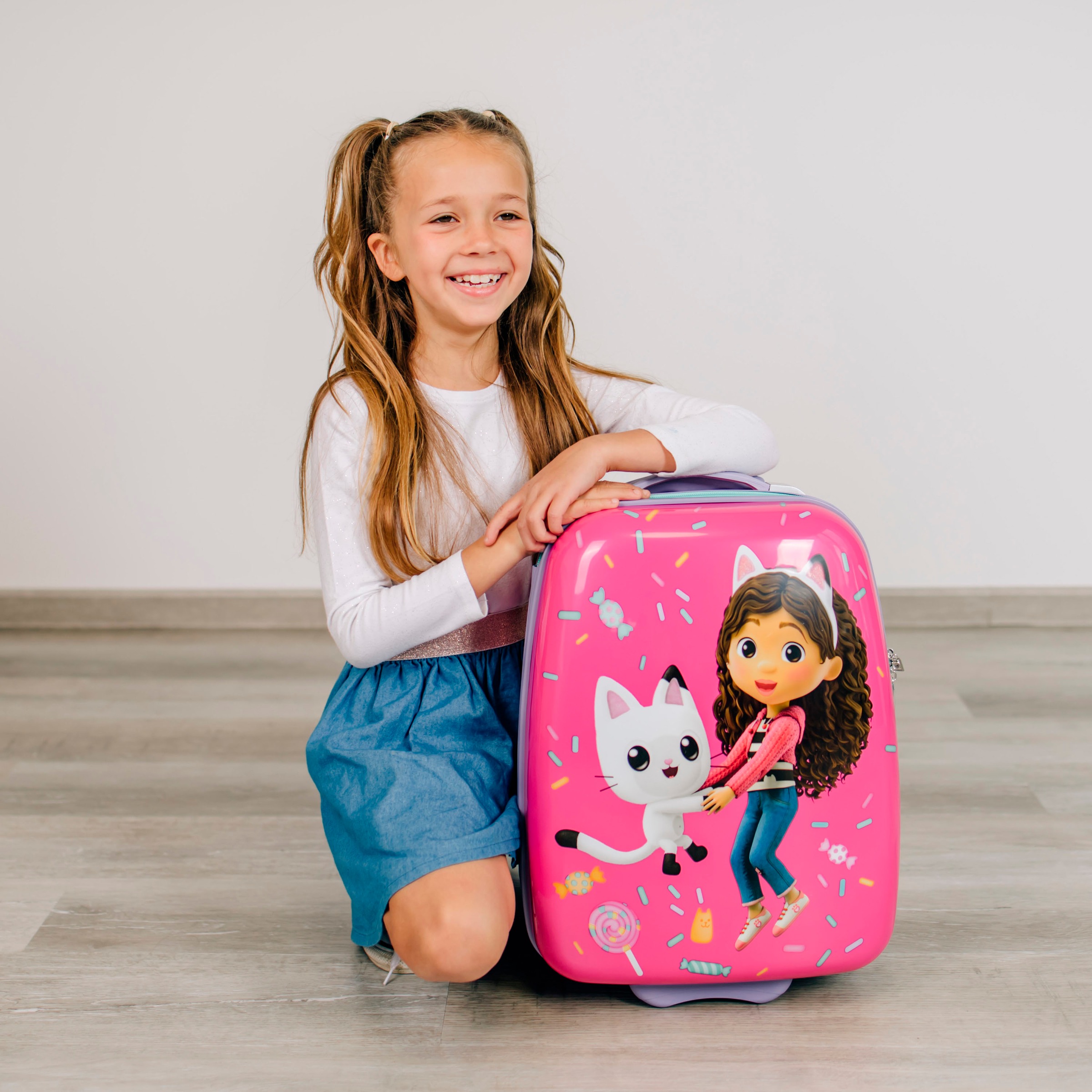 UNDERCOVER Kinderkoffer »Gabby's Dollhouse, 46 cm«, 2 Rollen, mit Teleskopstange