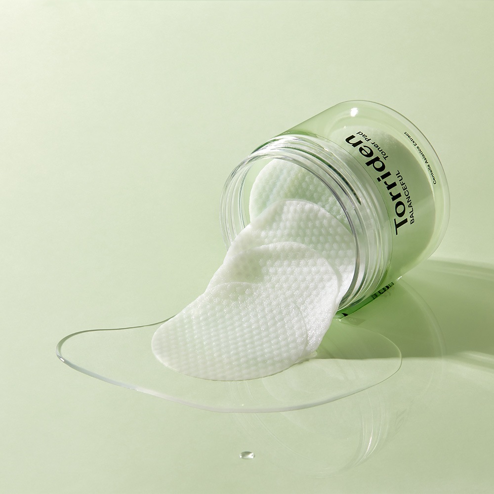Torriden Toner »Torriden Balanceful Cica Toner Pad« Toner-Pads beruhigend, hoch angereichert mit Centella Asiatica-Extrakt