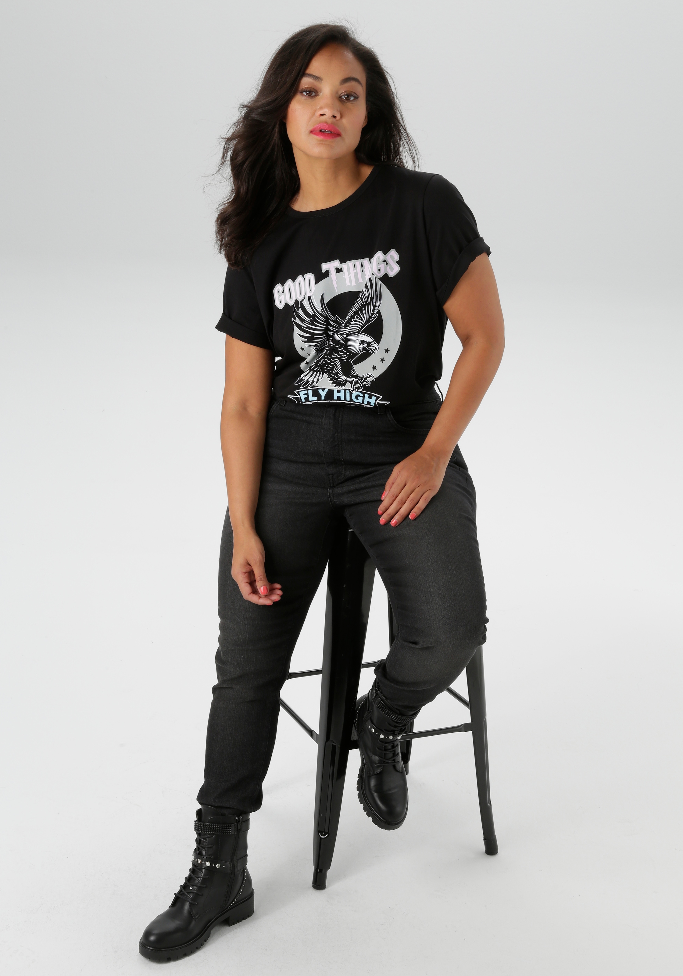 Aniston PLUS T-Shirt, mit trendigen Frontprint - NEUE KOLLEKTION