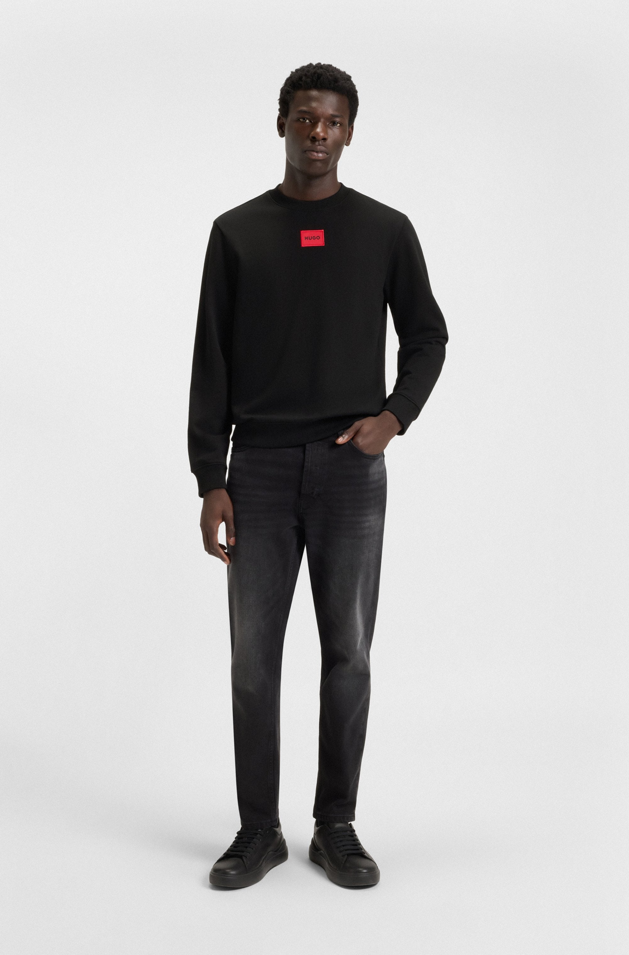 HUGO Sweatshirt »Diragol«, Rundhalsausschnitt, Regular Fit, HUGO Label
