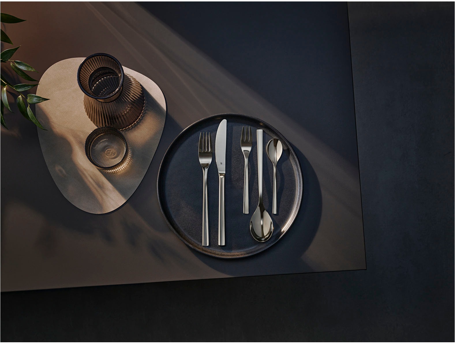 WMF Besteck-Set »Palermo«, (Set, 60 tlg.), Monobloc-Messer, ergonomisch, geschmiedete Messer, Wellenschliff