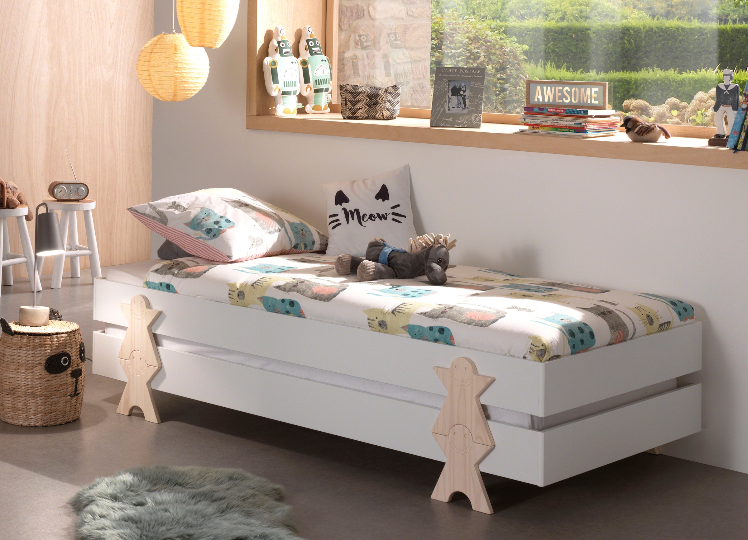 Vipack Kinderbett »Modulo«, (Made in Europe), Jugendbett, Einzelbett, Stapelbett mit Füßen in Smileoptik