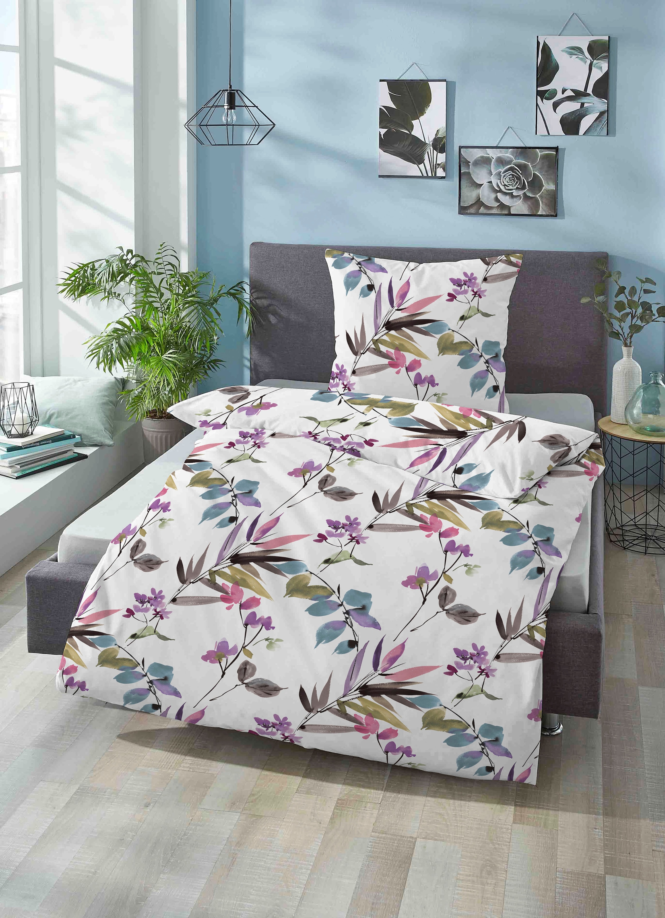 Biberna Bettwäsche »Maria in Gr. 135x200 oder 155x220 cm«, aus Baumwolle, florale Bettwäsche in Soft-Seersucker Qualität