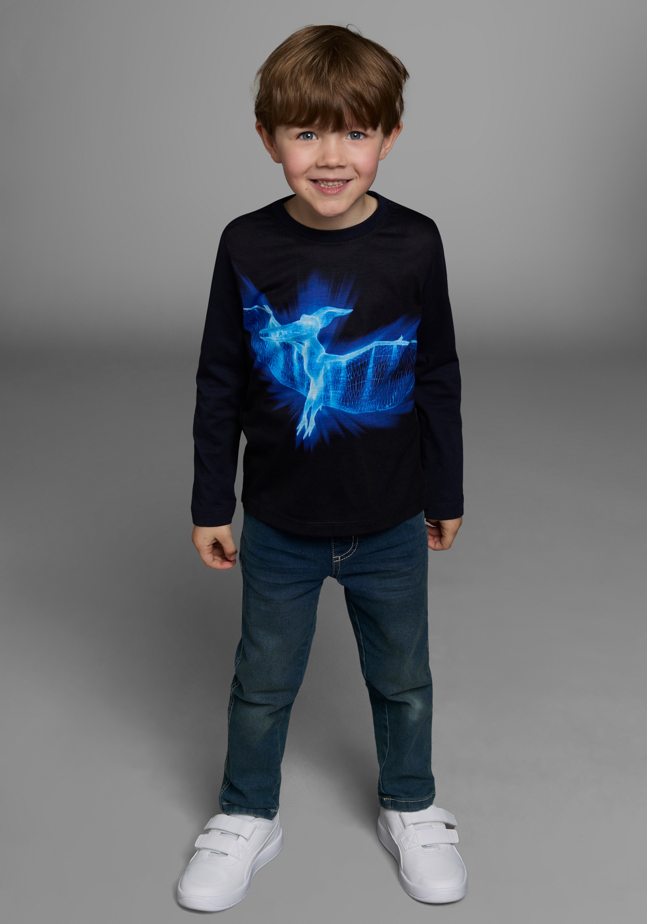 KIDSWORLD Langarmshirt »FLYING DINO«, Langarm, Basic-Passform, bedruckt, Rundhalsausschnitt