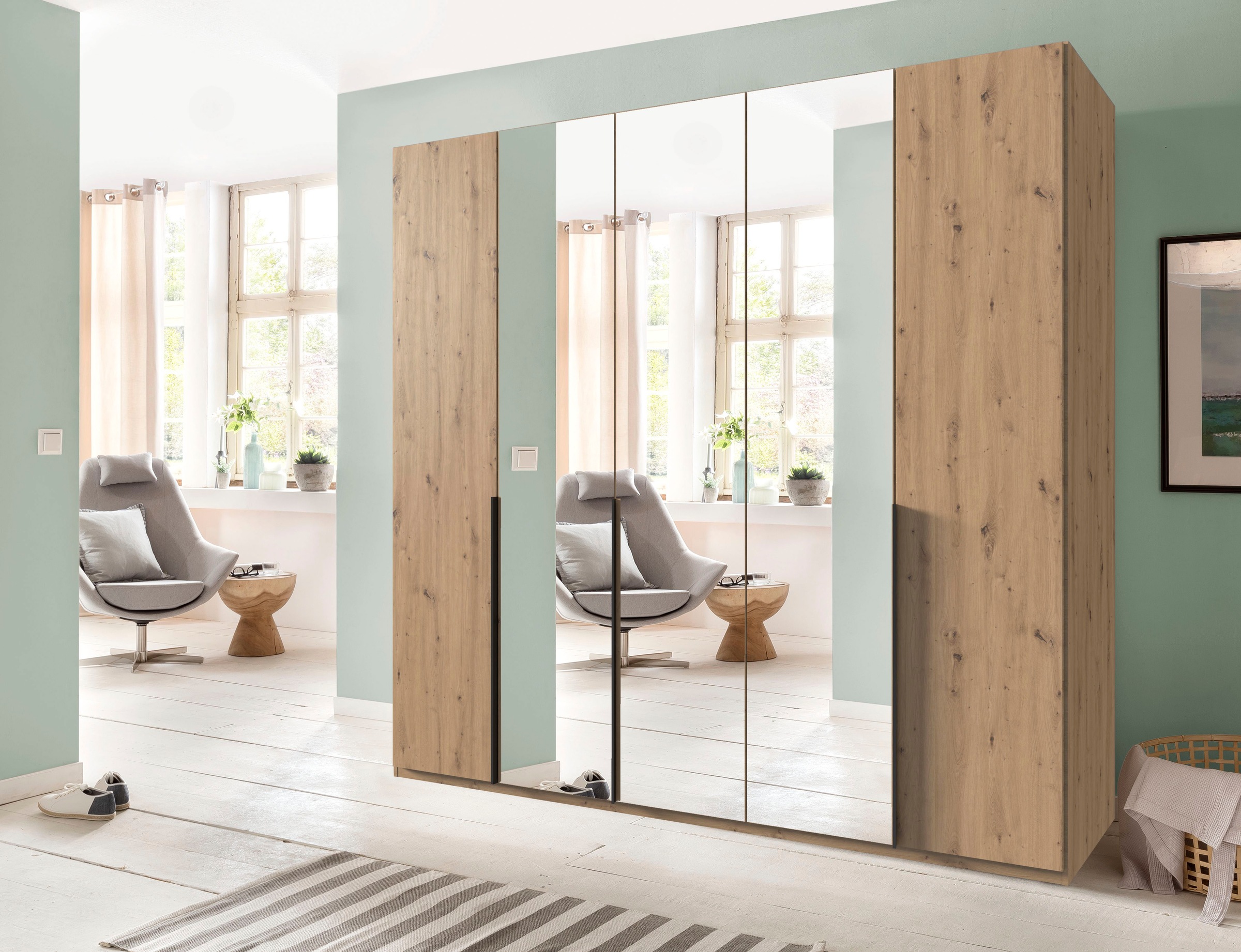 Wimex Kleiderschrank »Mugano, in 5 Breiten und 2 Höhen, Made in Germany«, (in Basic oder Premium Ausstattung mit 2 weiteren Einlegeböden), mit langen Griffstangen aus Metall, wahlweise mit oder ohne Spiegel