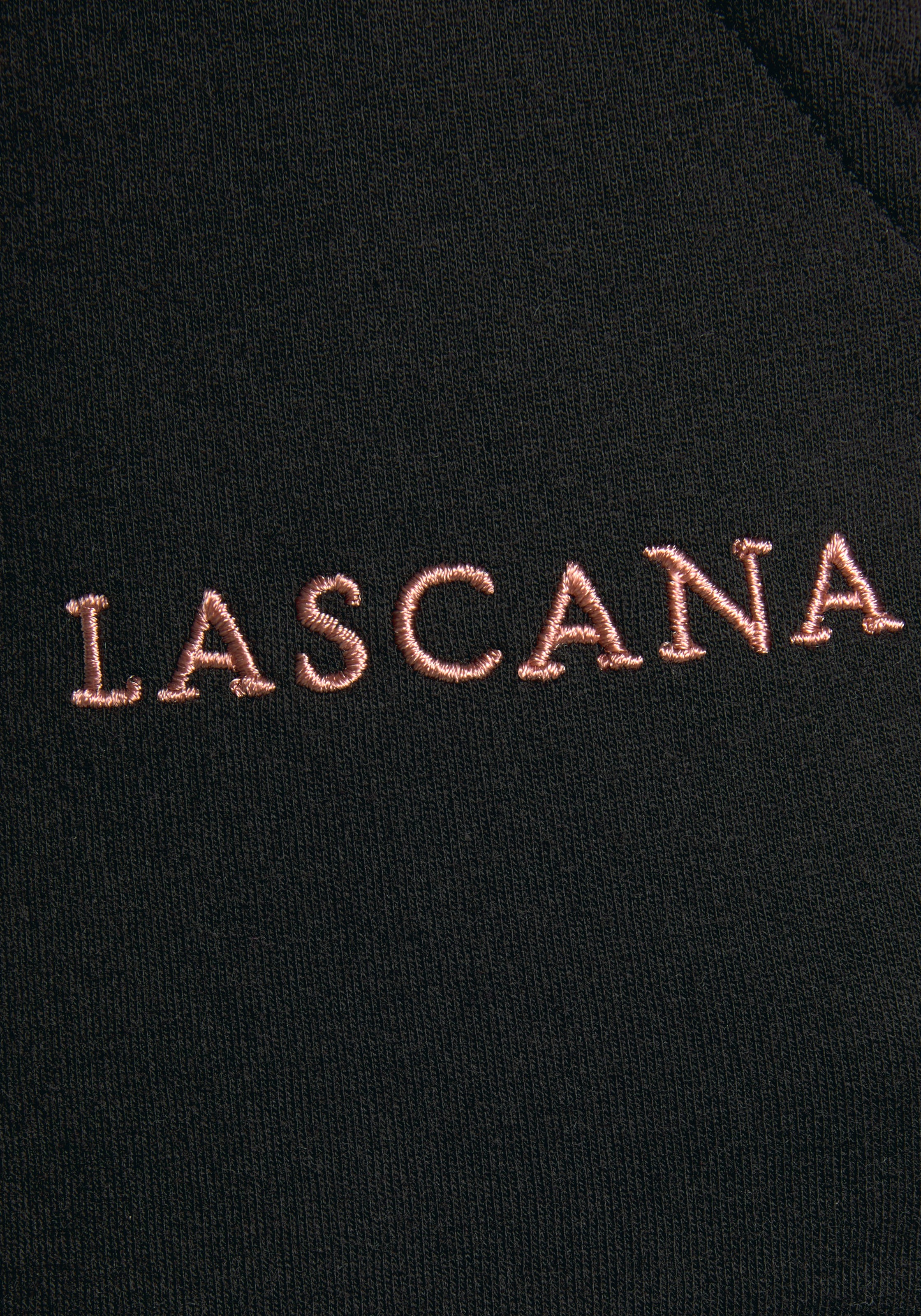 LASCANA Sweatshorts, mit Logostickerei, Loungeanzug