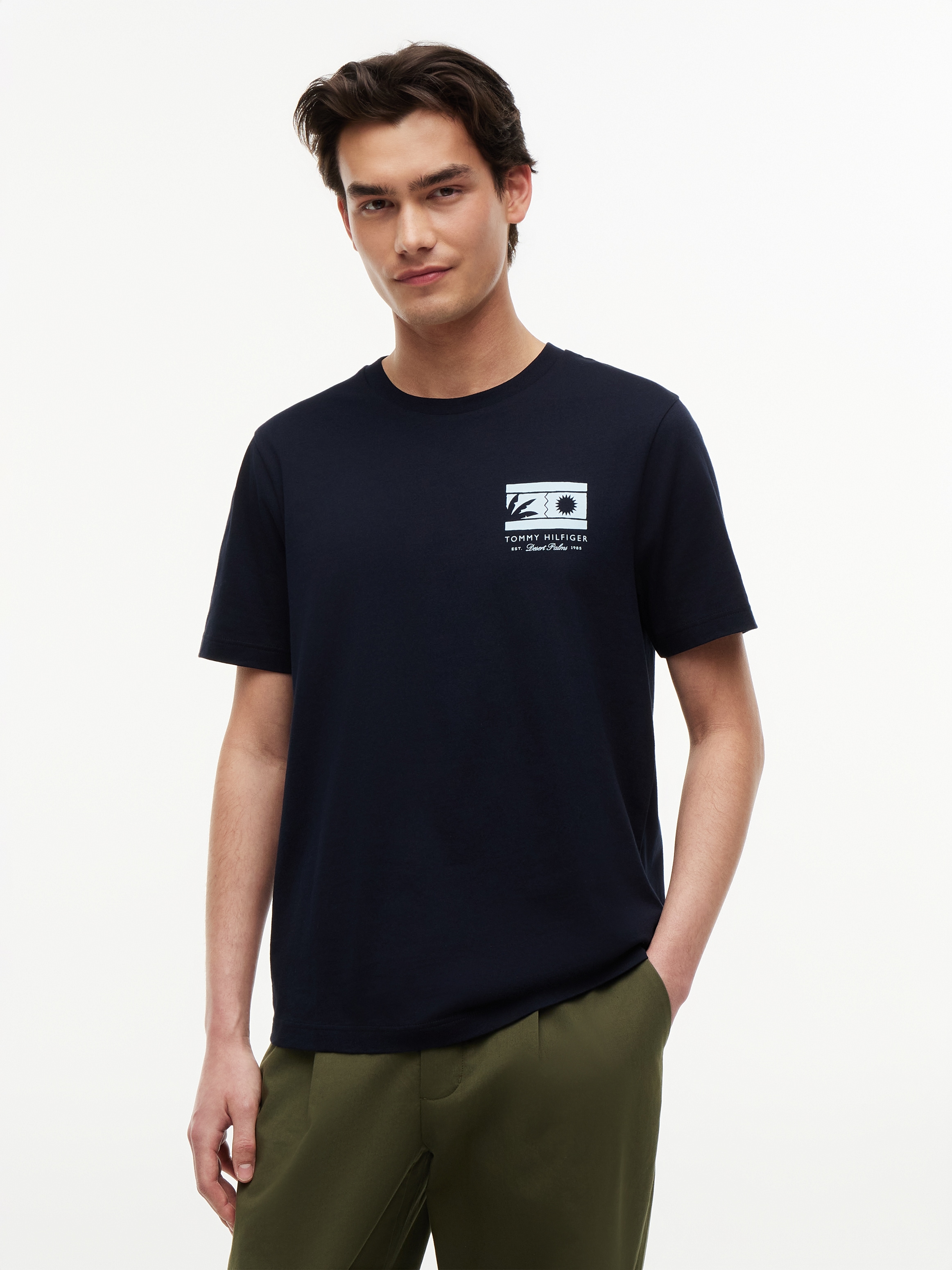 Tommy Hilfiger T-Shirt »MONO SUN GRAPHIC REGULAR TEE« aus Jersey mit Logo-Grafik