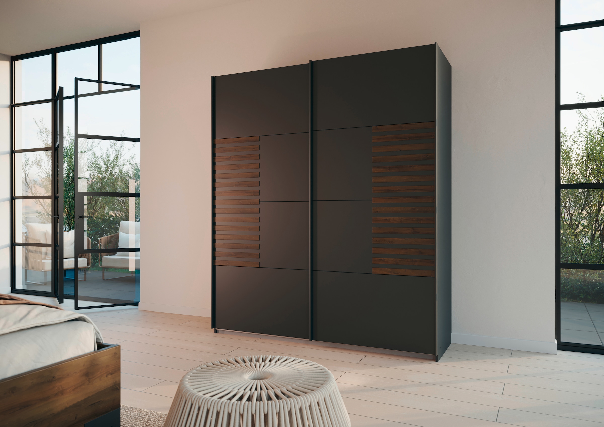 rauch Schwebetürenschrank »Kleiderschrank Schrank Garderobe Schlafzimmerschrank BAREA«, Front mit Auflage in moderner Lamellen-Optik MADE IN GERMANY