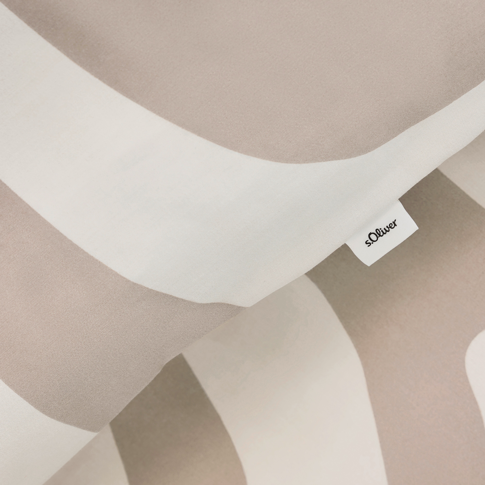 s.Oliver Bettwäsche »Satinbettwäsche s.Oliver«, im angesagten Trenddesign