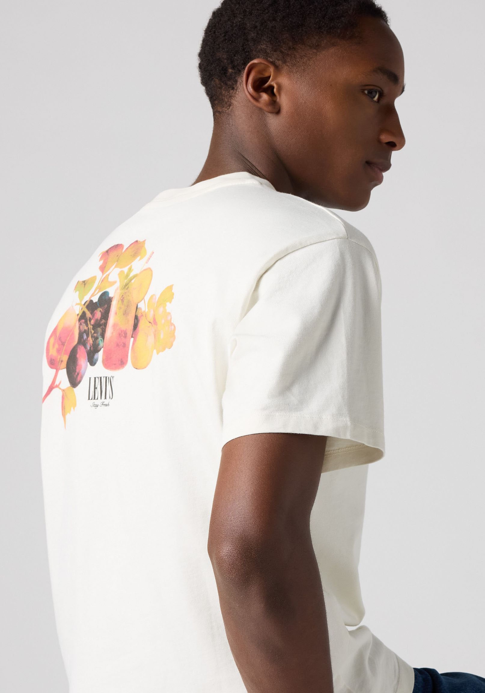 Levi's® T-Shirt »SEVINTAGE«, mit Logo-Aufnäher auf der Brust