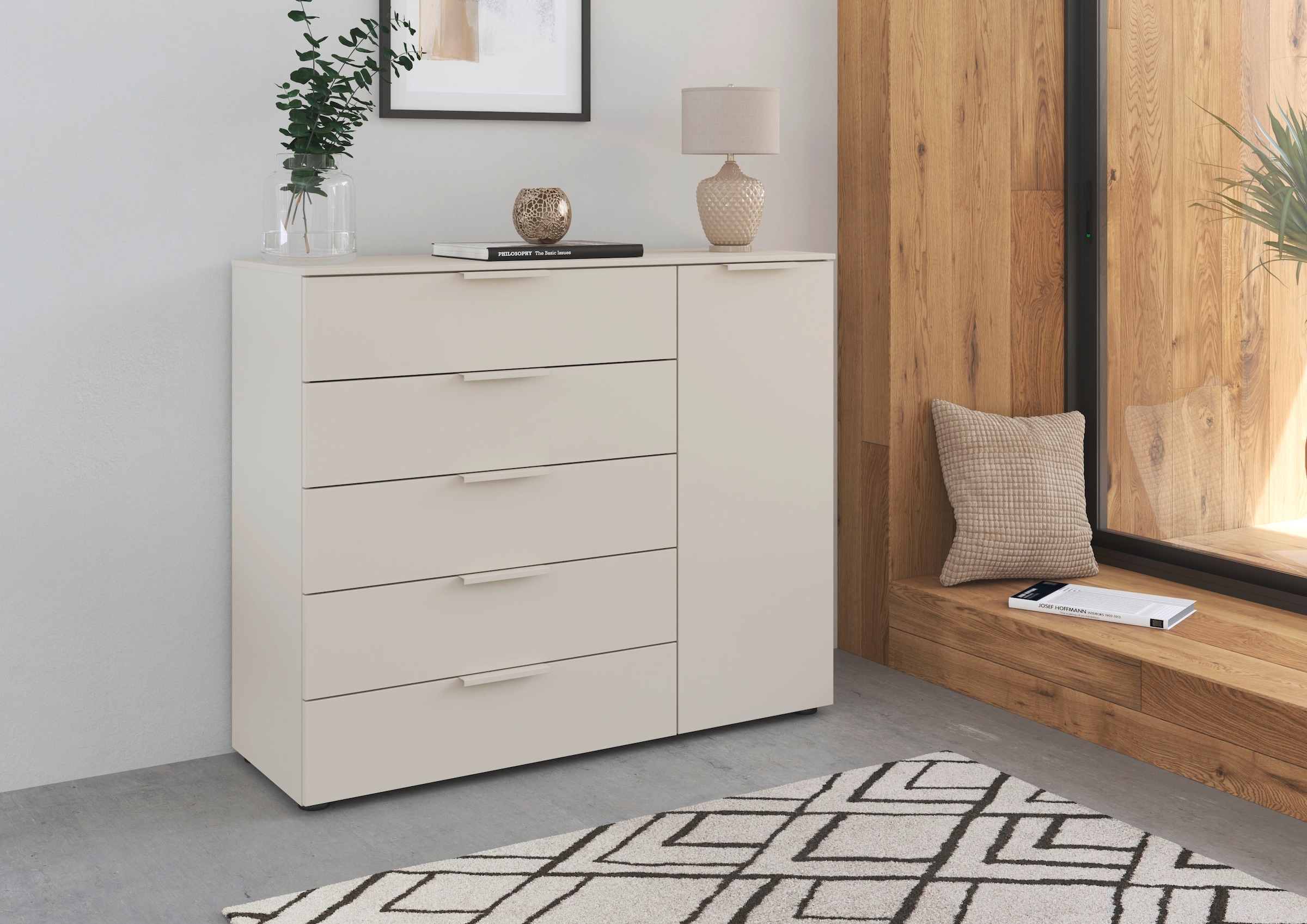 rauch Schubkastenkommode »Kommode Türkommode Sideboard Kombikommode FLIPP« Breite 120 cm mit 2 Einlegeböden,  1-türig mit  5 Schubladen und Soft-Close-Funktion