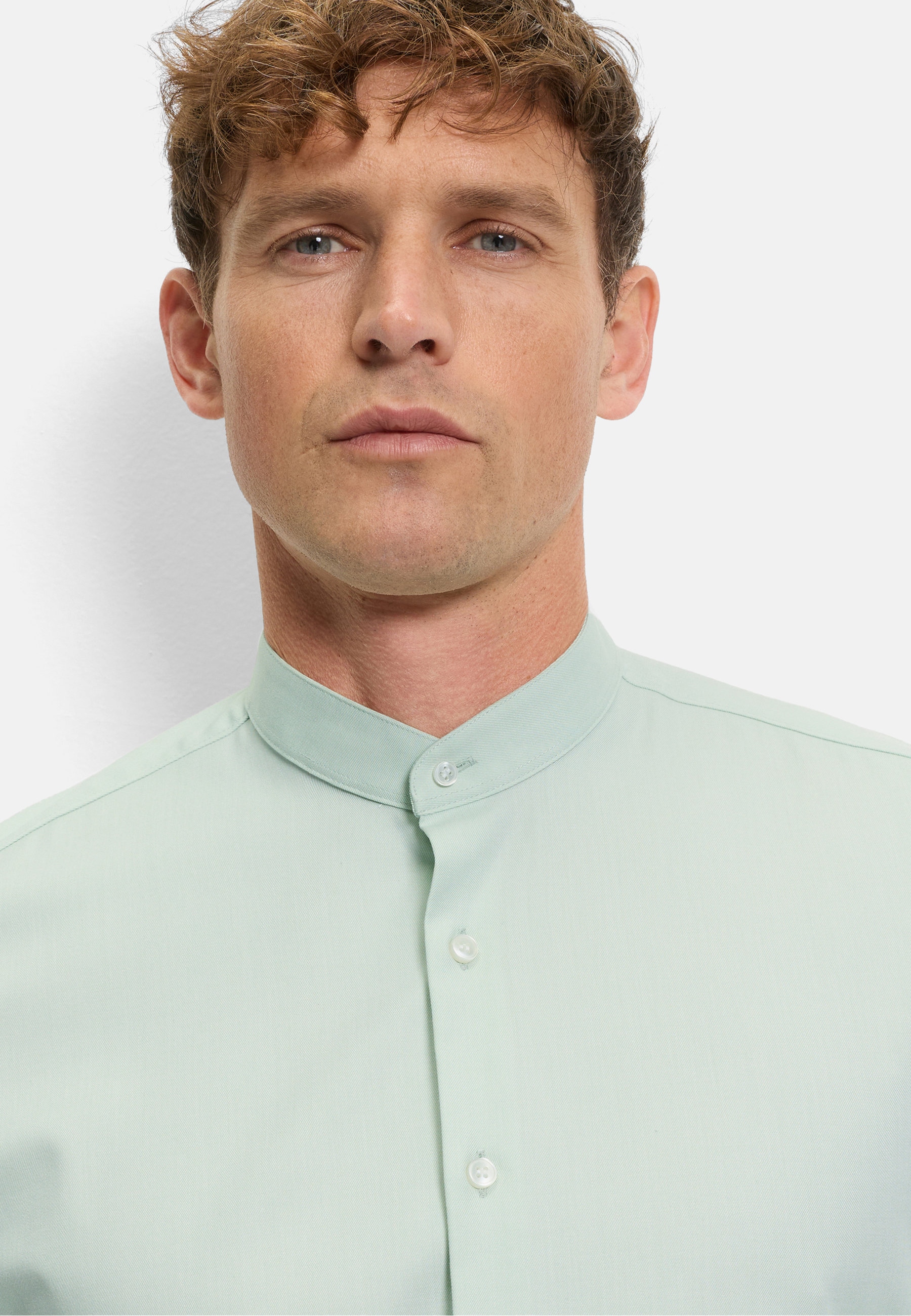 OLYMP Businesshemd »OLYMP Level Five 24/Seven, body fit, Stehkragen«