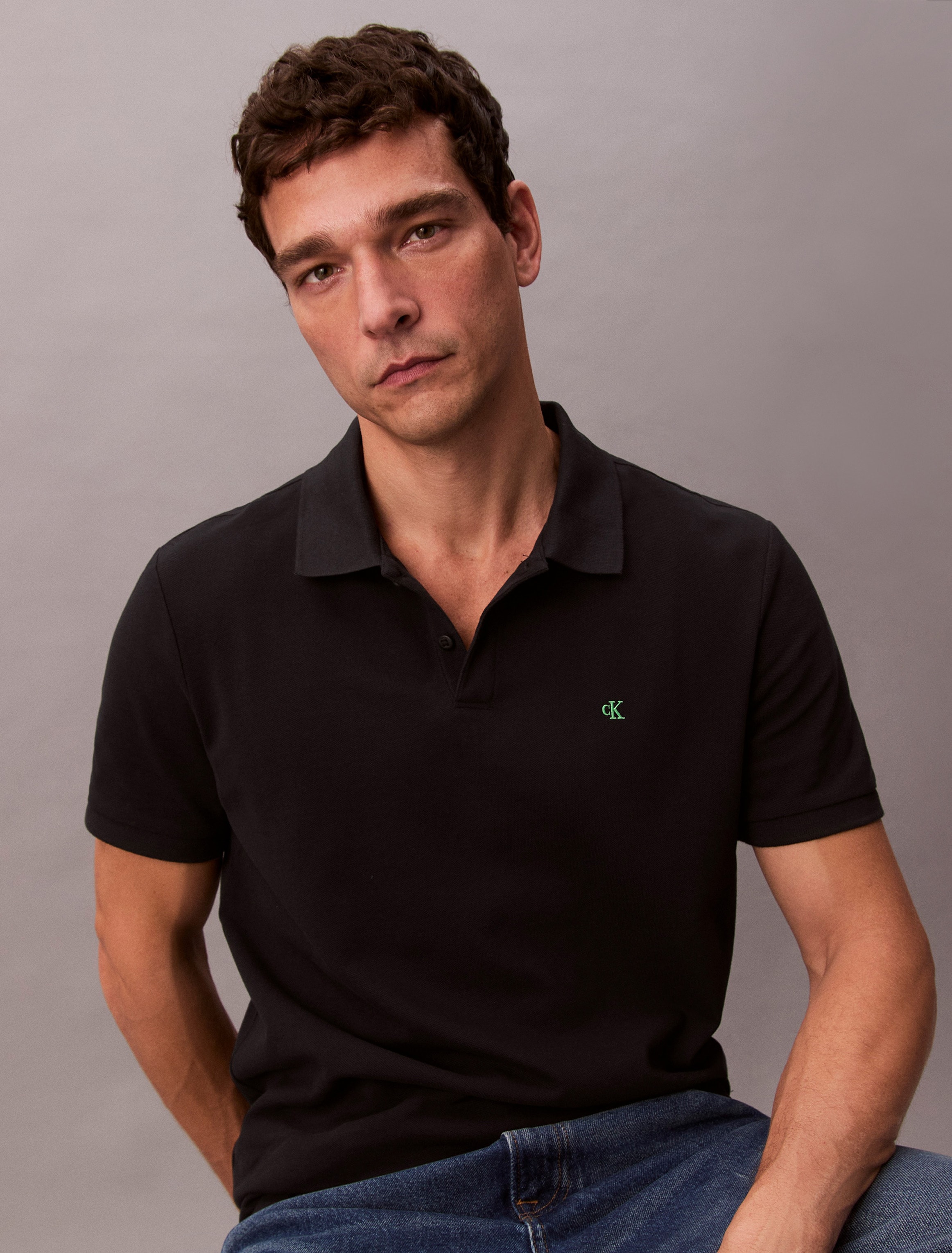 Calvin Klein Jeans Poloshirt »SS CASUAL PIQUE CLASSIC POLO«, Mit Rundhalsausschnitt