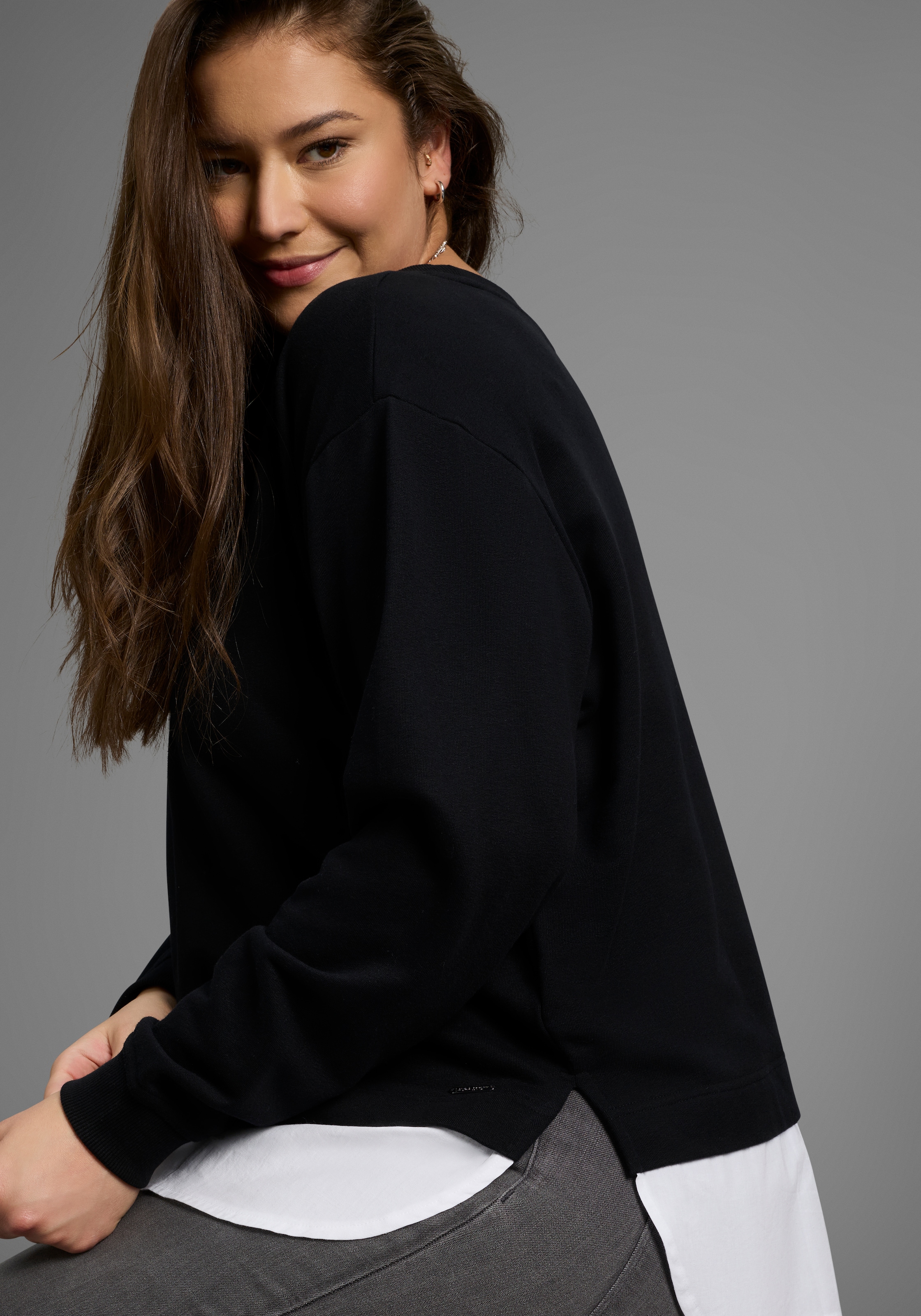 Laura Scott CURVE Sweatshirt, mit gepflegtem Bluseneinsatz - GROSSE GRÖSSE