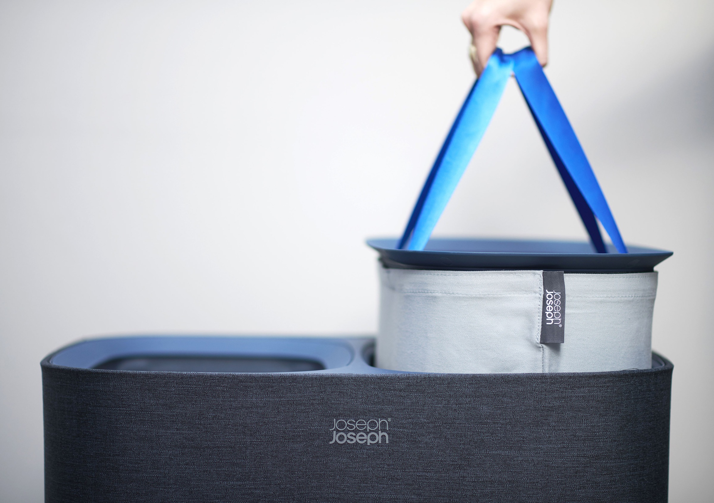 Joseph Joseph Wäschekorb »Tota«, 60 Liter, 2 Fächer, abnehmbare Tragetaschen mit Handgriffen