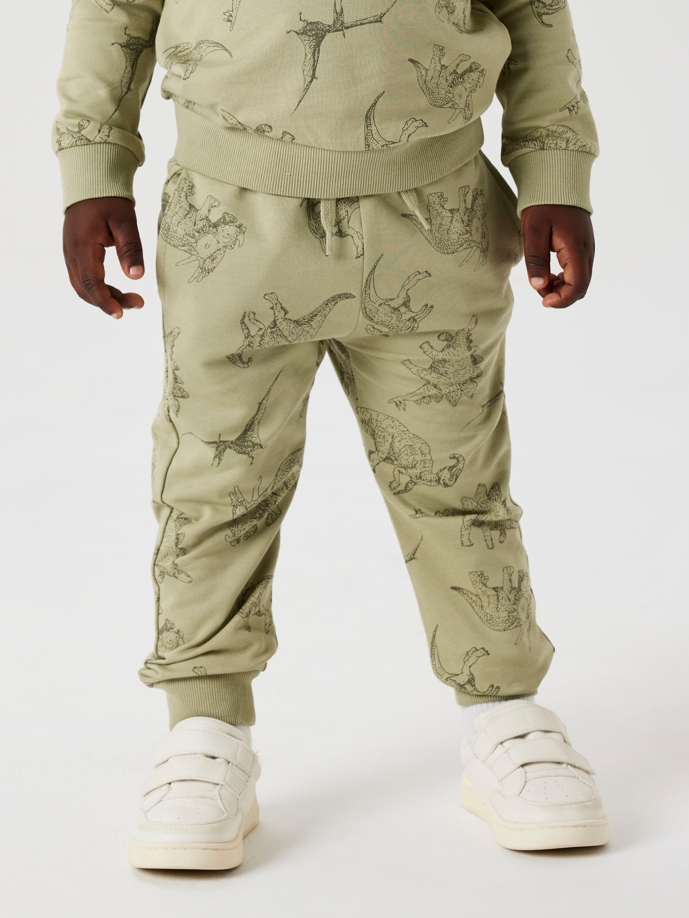 Name It Sweatpants »NMMVARON für Jungen mit Tunnelzug und Markenlabel«  bedruckt, casual, normal, Baumwolle, ohne Kragen