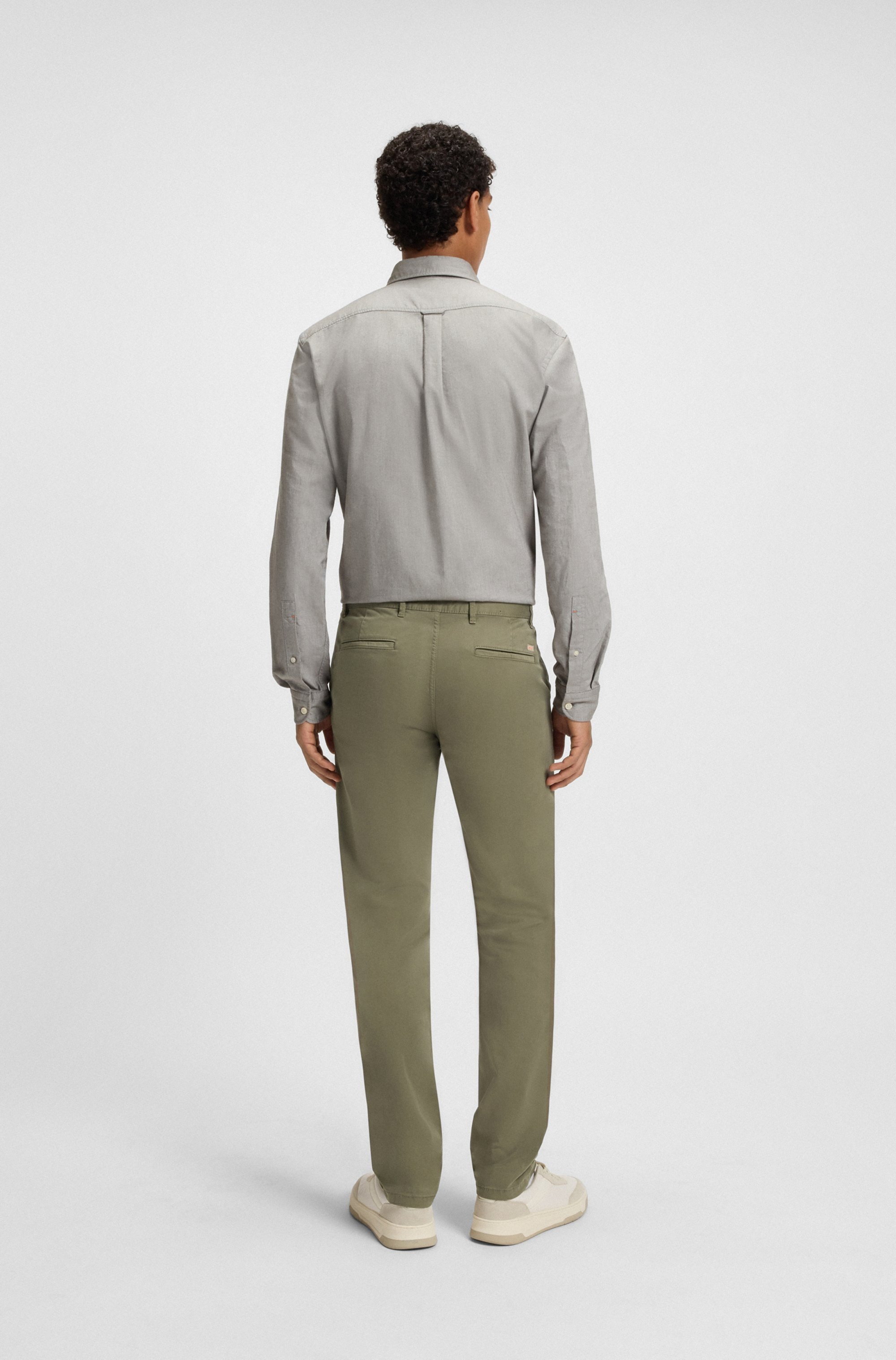 BOSS ORANGE Chinohose »Slim-fit«  Aus komfortabler Stretch-Baumwolle und mit praktischen Gesäßtaschen