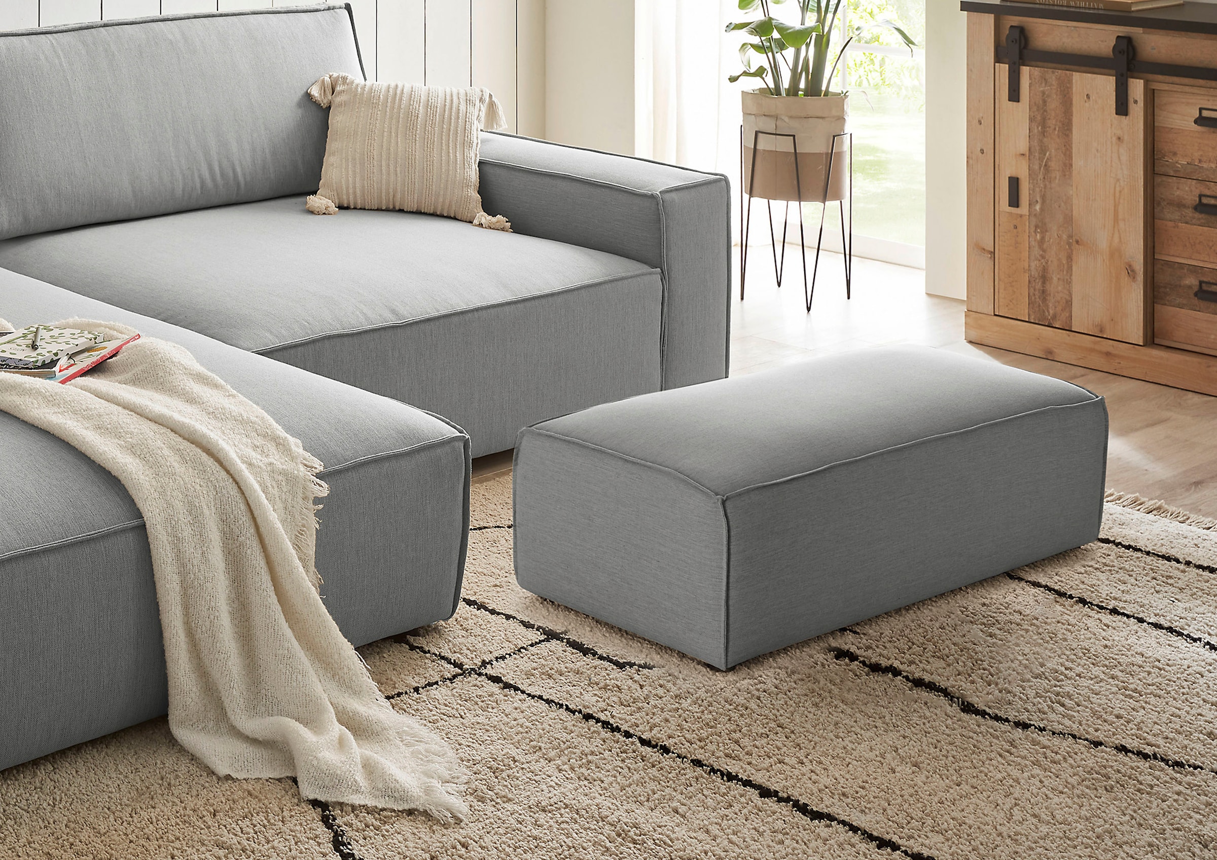 Home affaire Hocker »NEU: SHERWOOD XXL, Polsterhocker, Cord, Webstoff«, rechteckig, bequemer Sitzkomfort, 130/60/44 cm, Krokodilverbinder