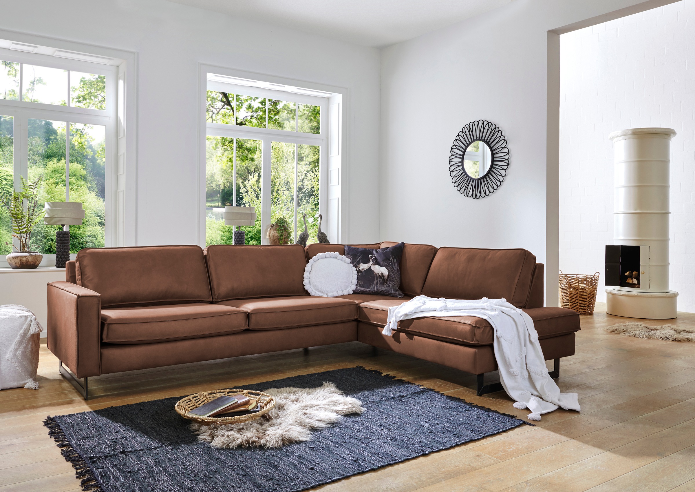 Places of Style Ecksofa »Pinto, 290 cm, Ottomane links / rechts«, Cord, Feincord, Luxus-Microfaser Leder und Chenille